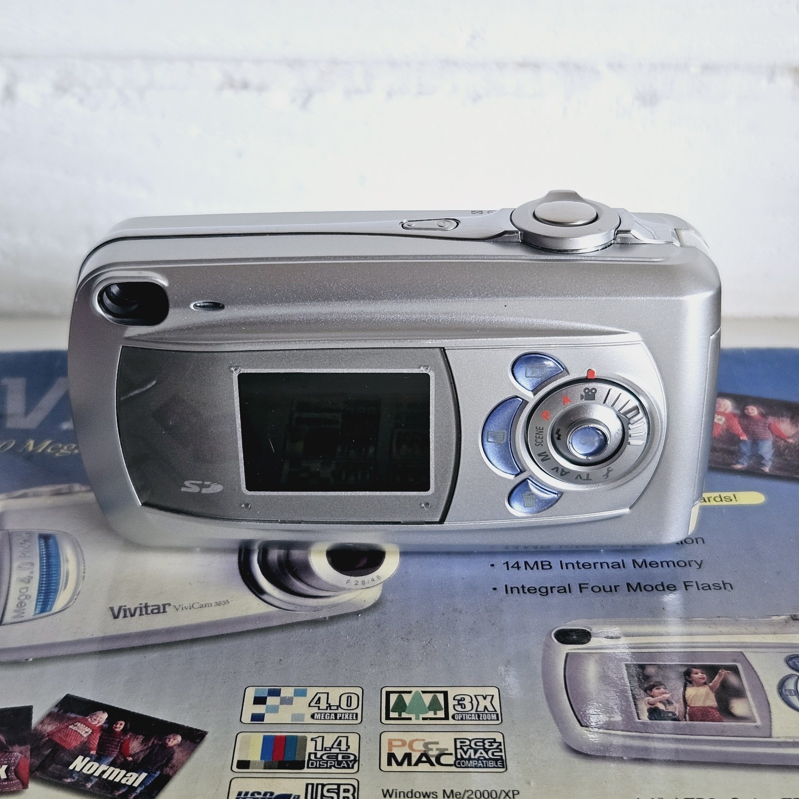 Vivitar Vivicam 3835 4.0MP Compact Digital Camera Silver Boxed Tested & Working