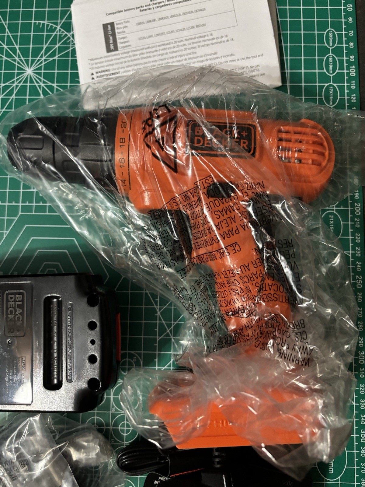 BLACK+DECKER 20V Max Cordless Drill Driver with 30 pcs Accessories LD120VA