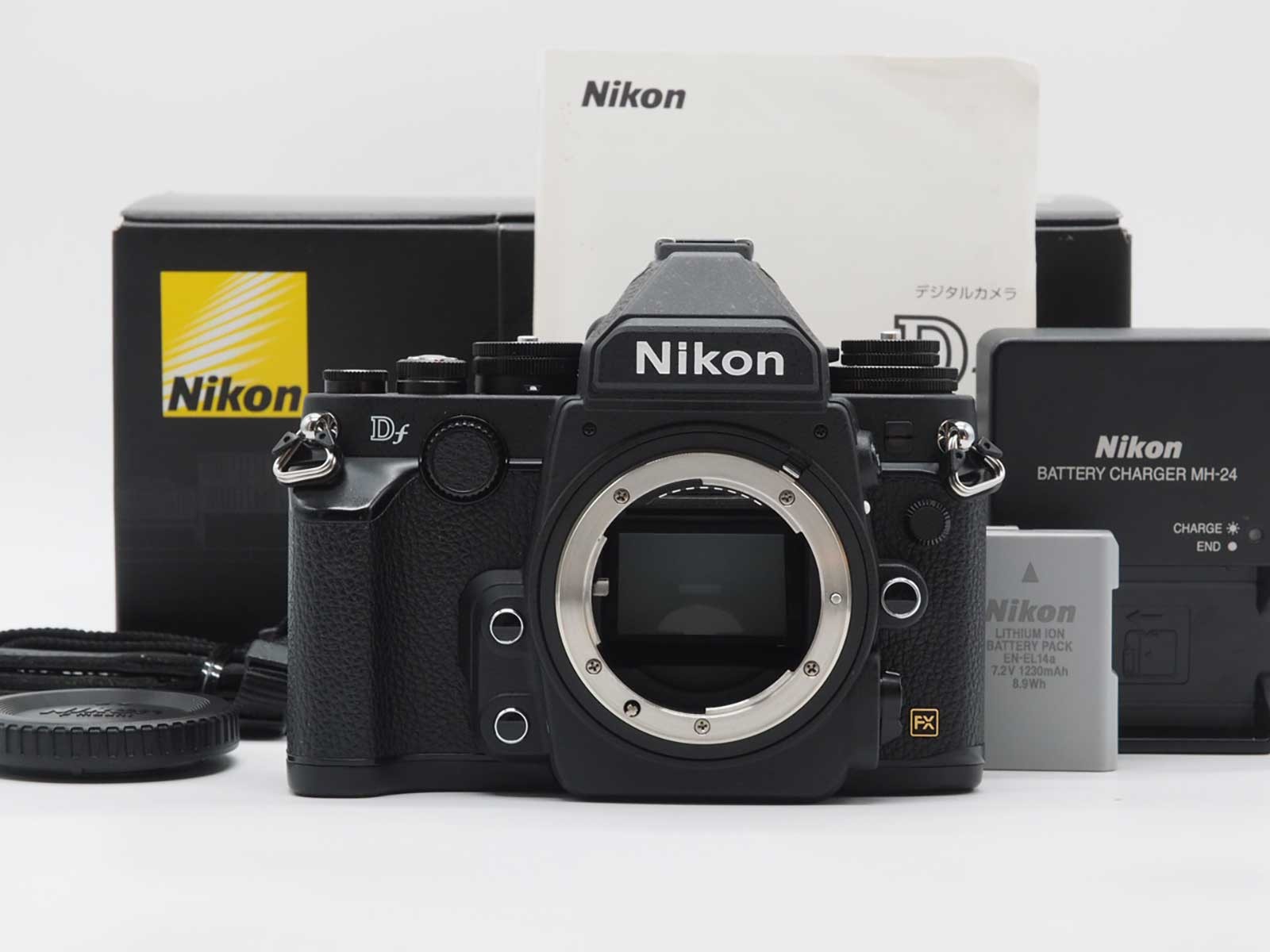 Nikon Df 16.2MP DSLR Camera Body Black 18172 shots w/ Box [Near Mint] #Z5715A