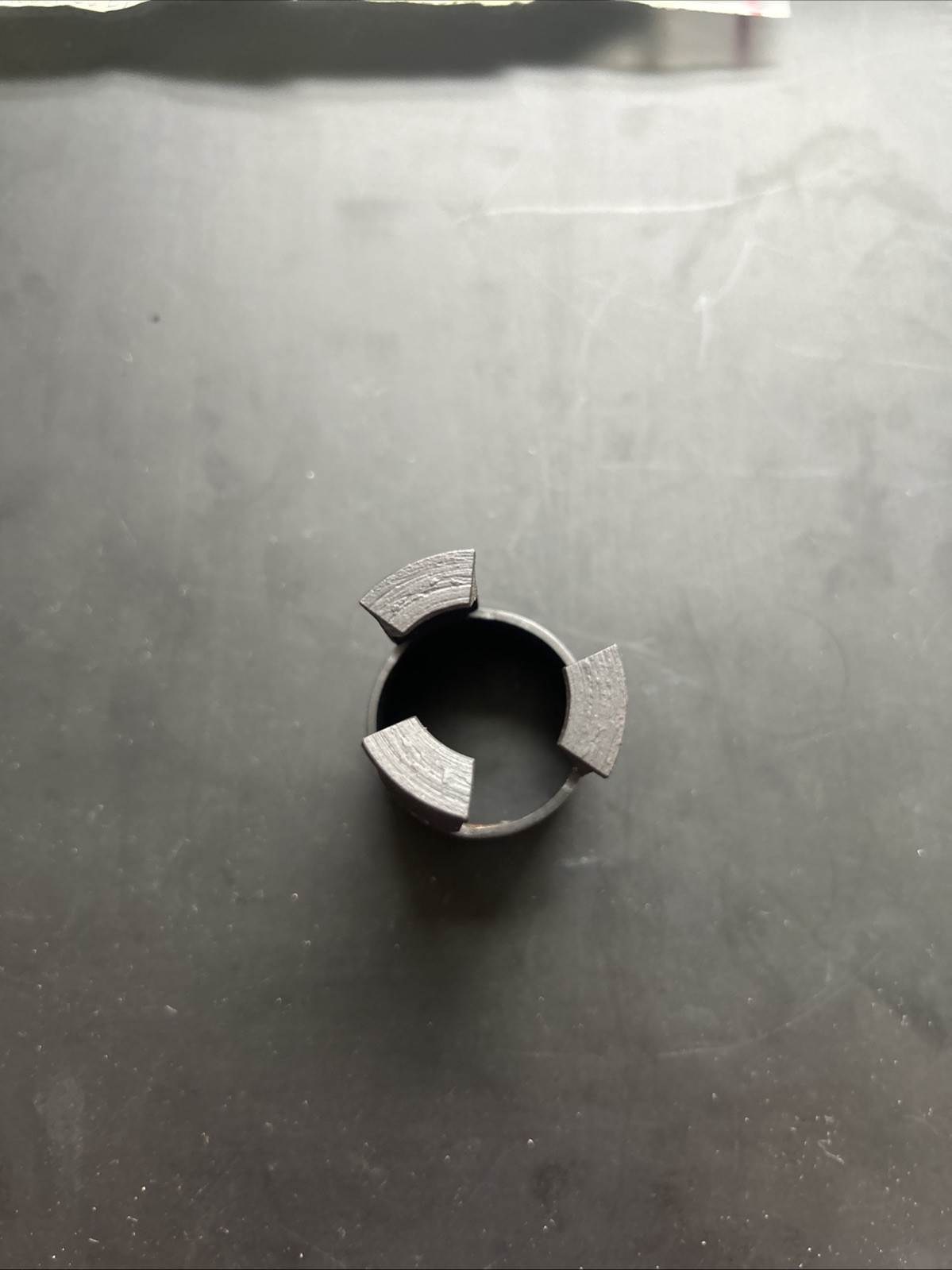 RETAINER/PINION PULLER COLLET 538005932