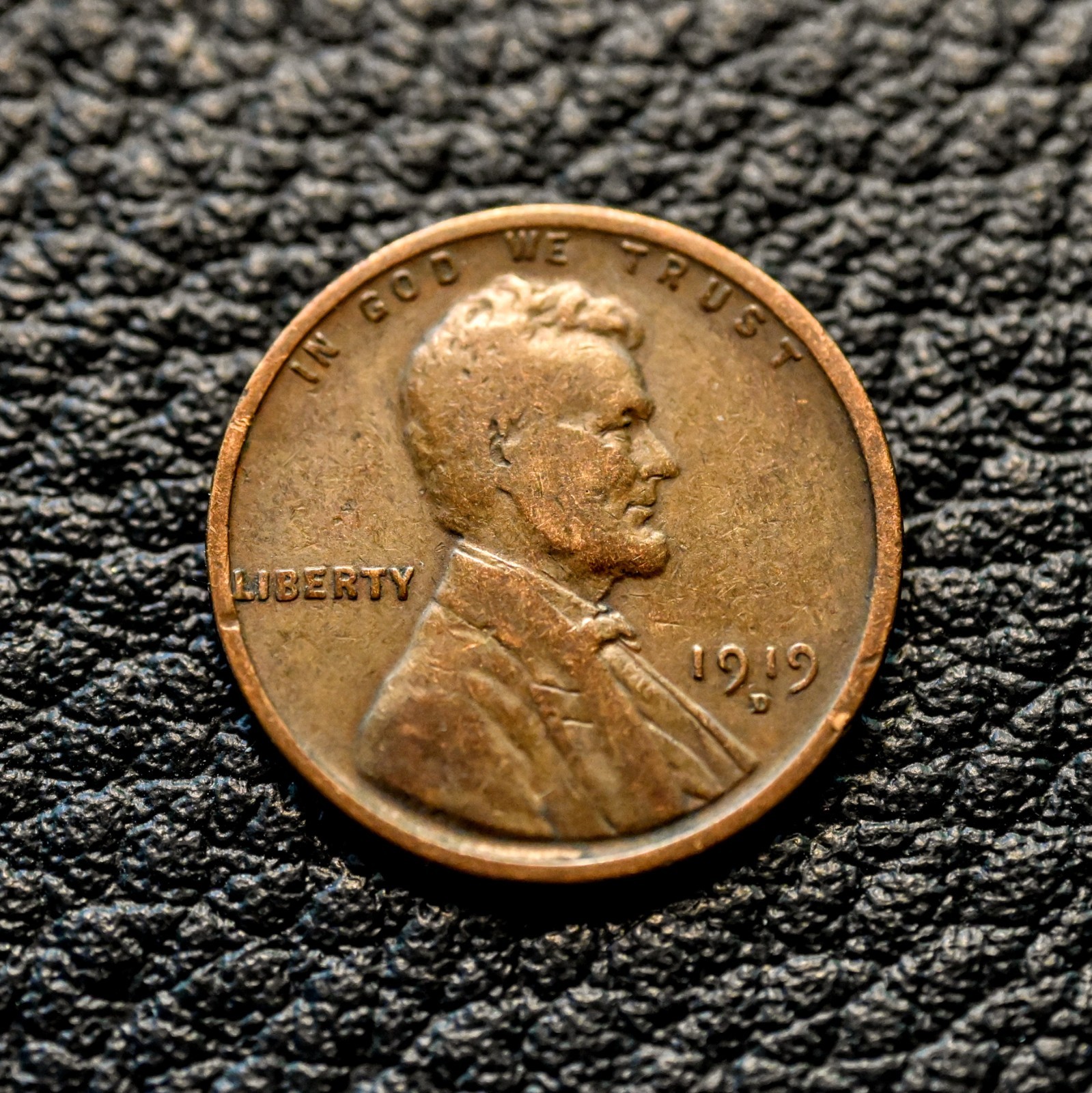 1919-D Lincoln Wheat Cent ~ FINE (F / FN) Condition ~ COMBINED SHIPPING!