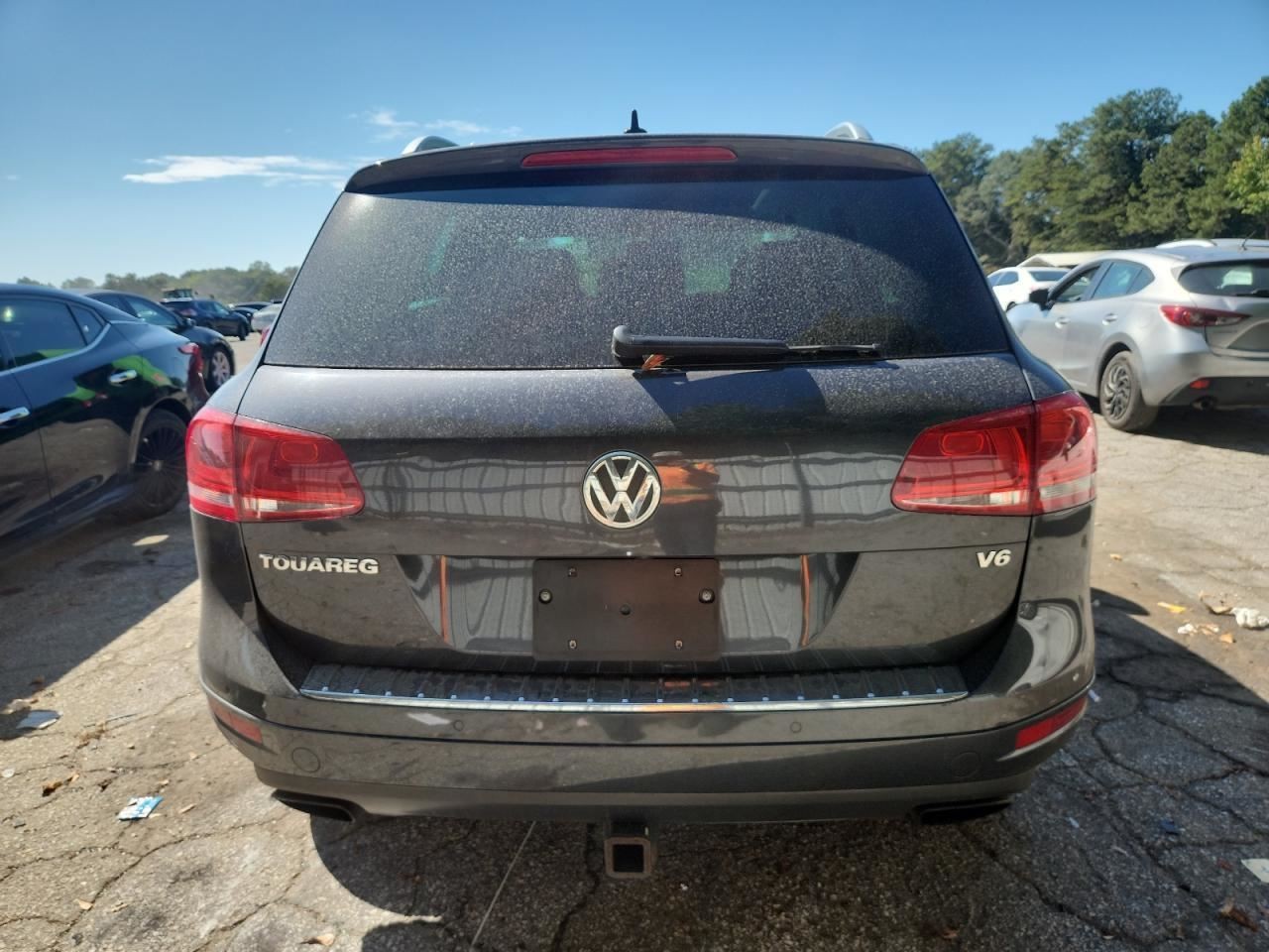 TOUAREG 2012 Glove Box 4886487