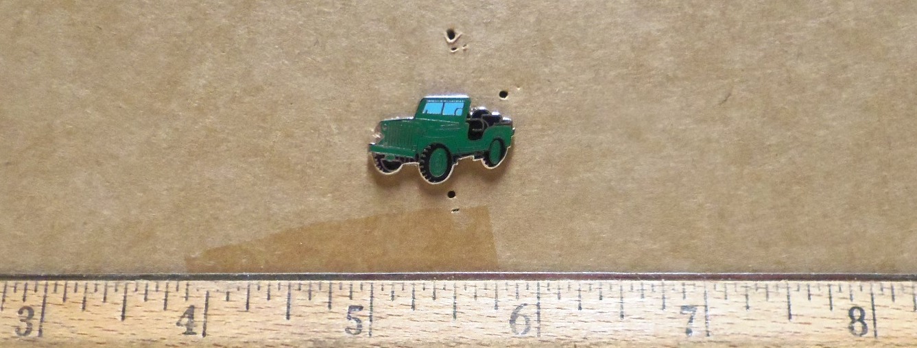 M151 Jeep Pin