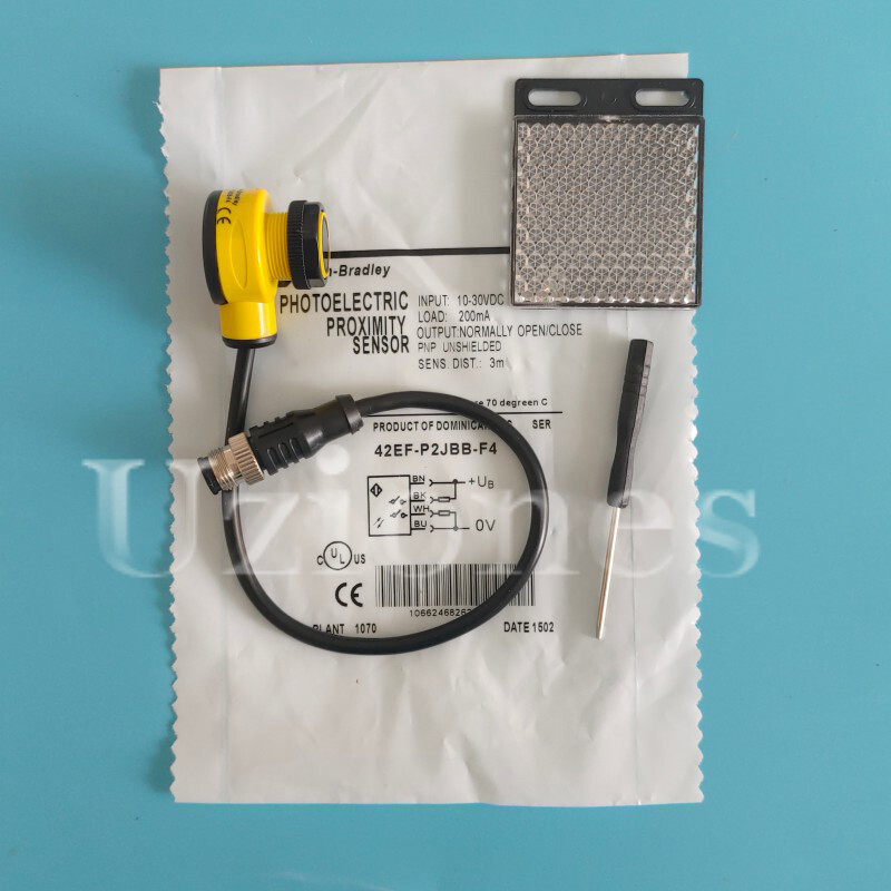 1PCS For Allen Bradley 42EF-P2JBB-F4 Retroreflective Photoelectric Sensor Switch