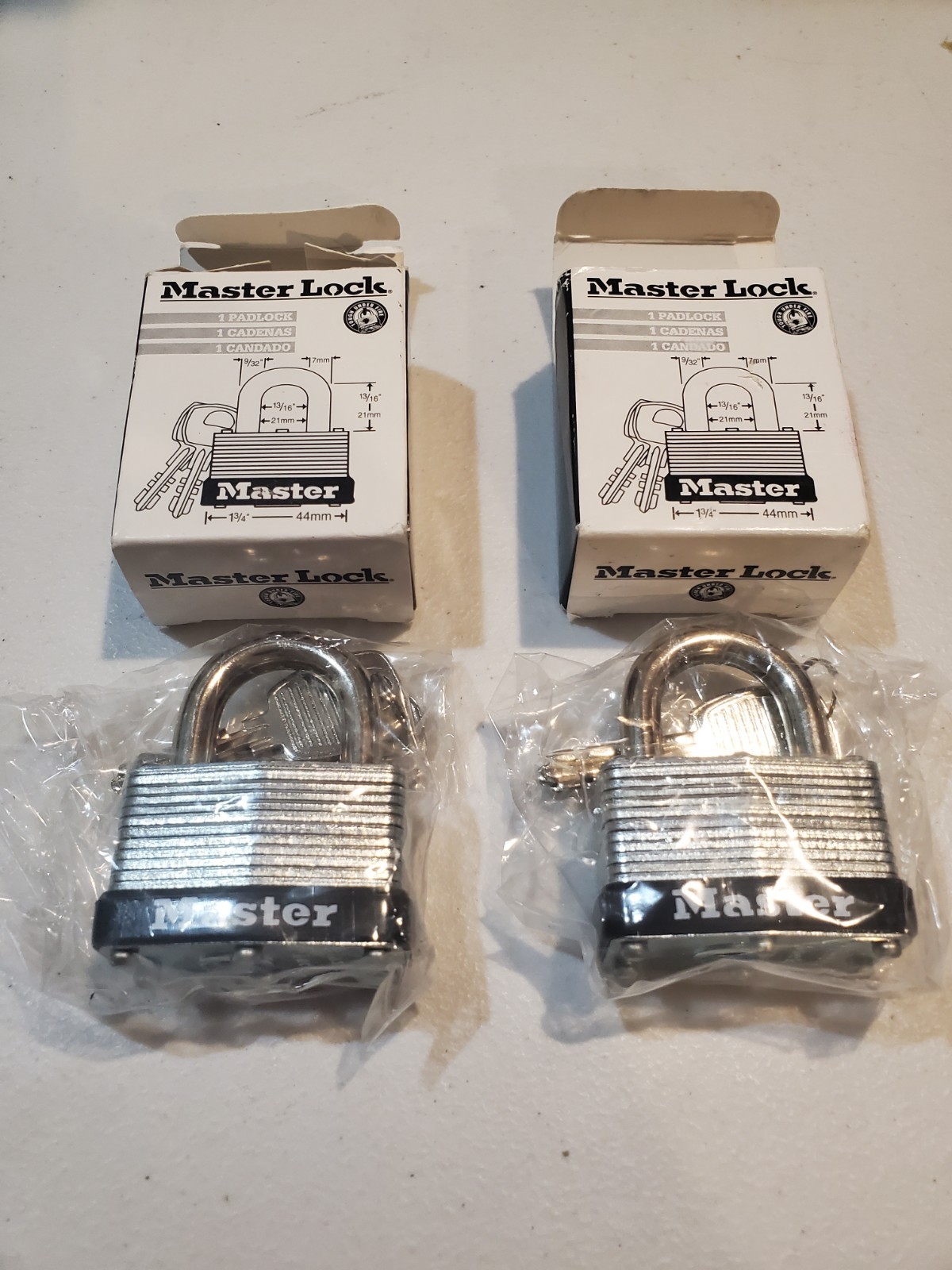 2 Master Lock 500KA Padlocks w/Keys And Box Both are keyed the same NIB