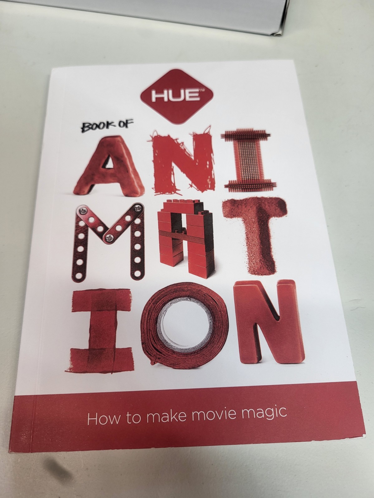 HUE Animation Studio: Complete Stop Motion Animation kit with Camera New Open