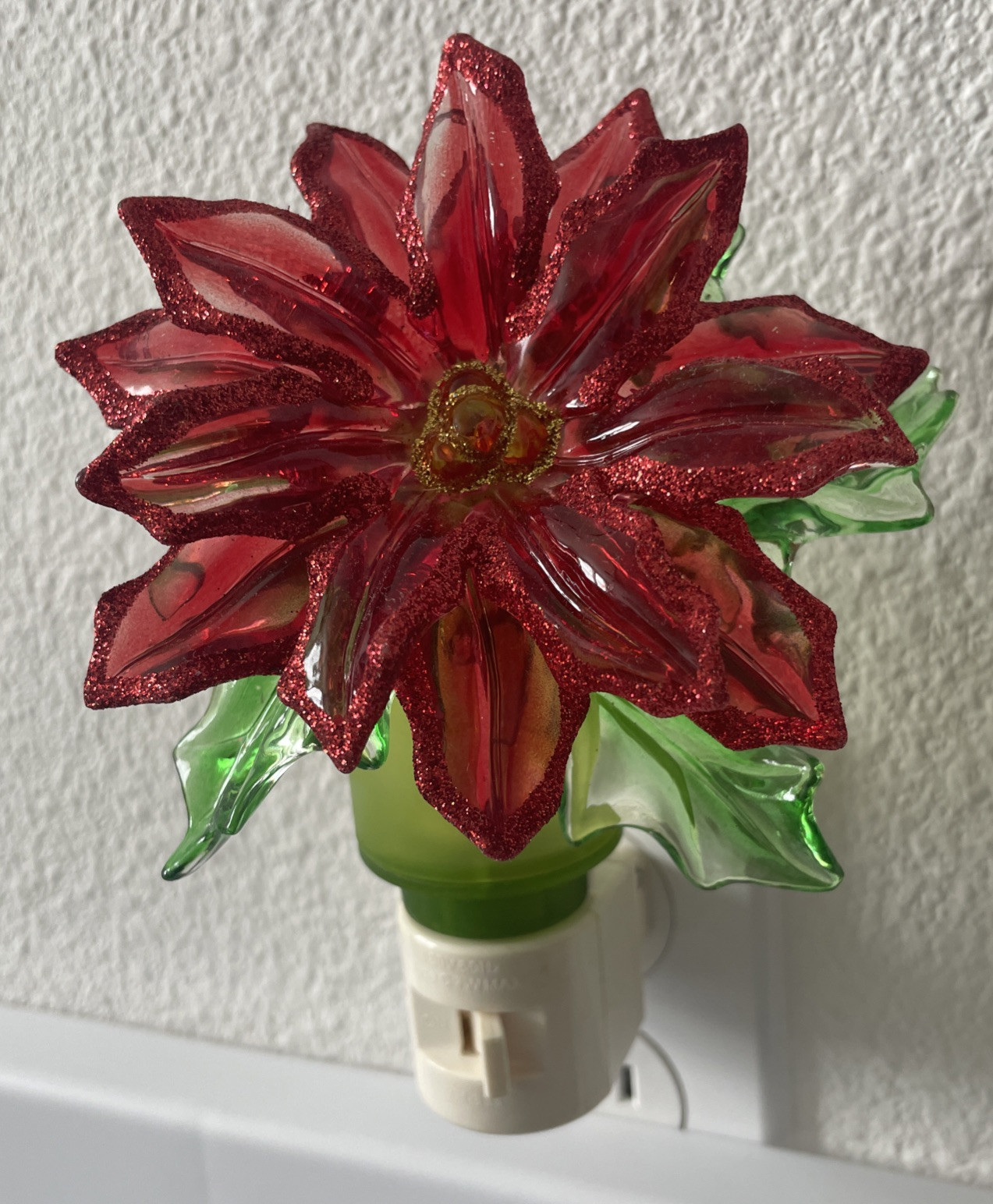 Poinsettia Flower Red Green Plastic Christmas Holiday Night Light 6”