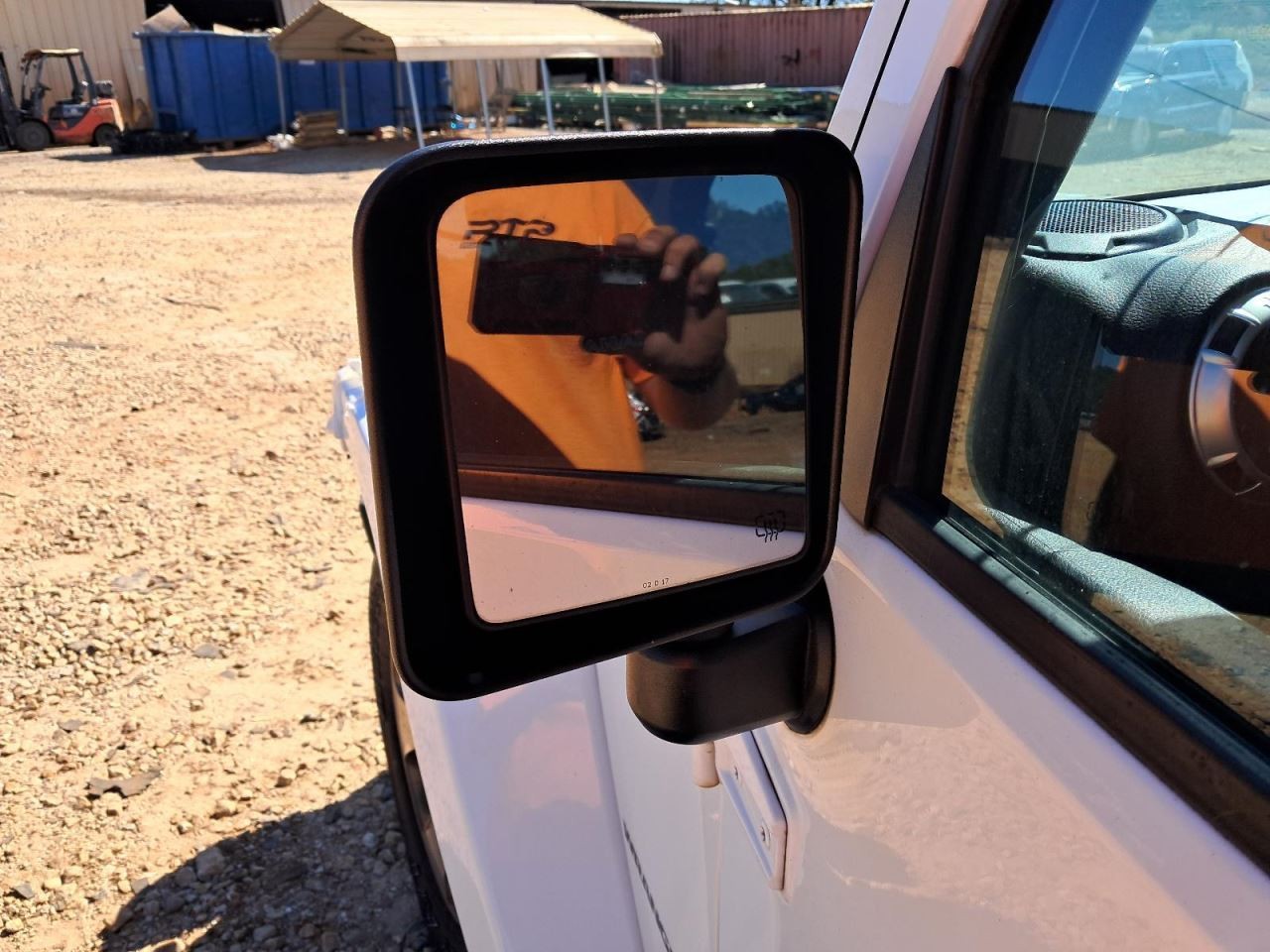 TJ 2017 Glove Box 4810545