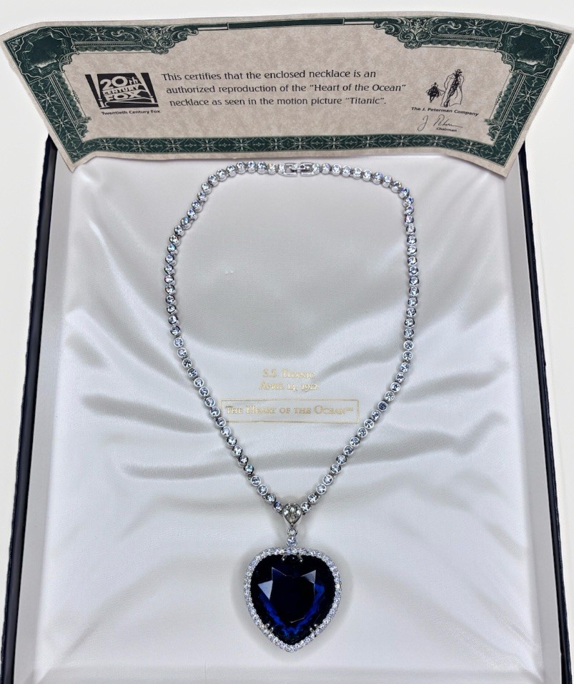 J. Peterman Heart of the Ocean Titanic Necklace w/ Box COA 20th Century Fox