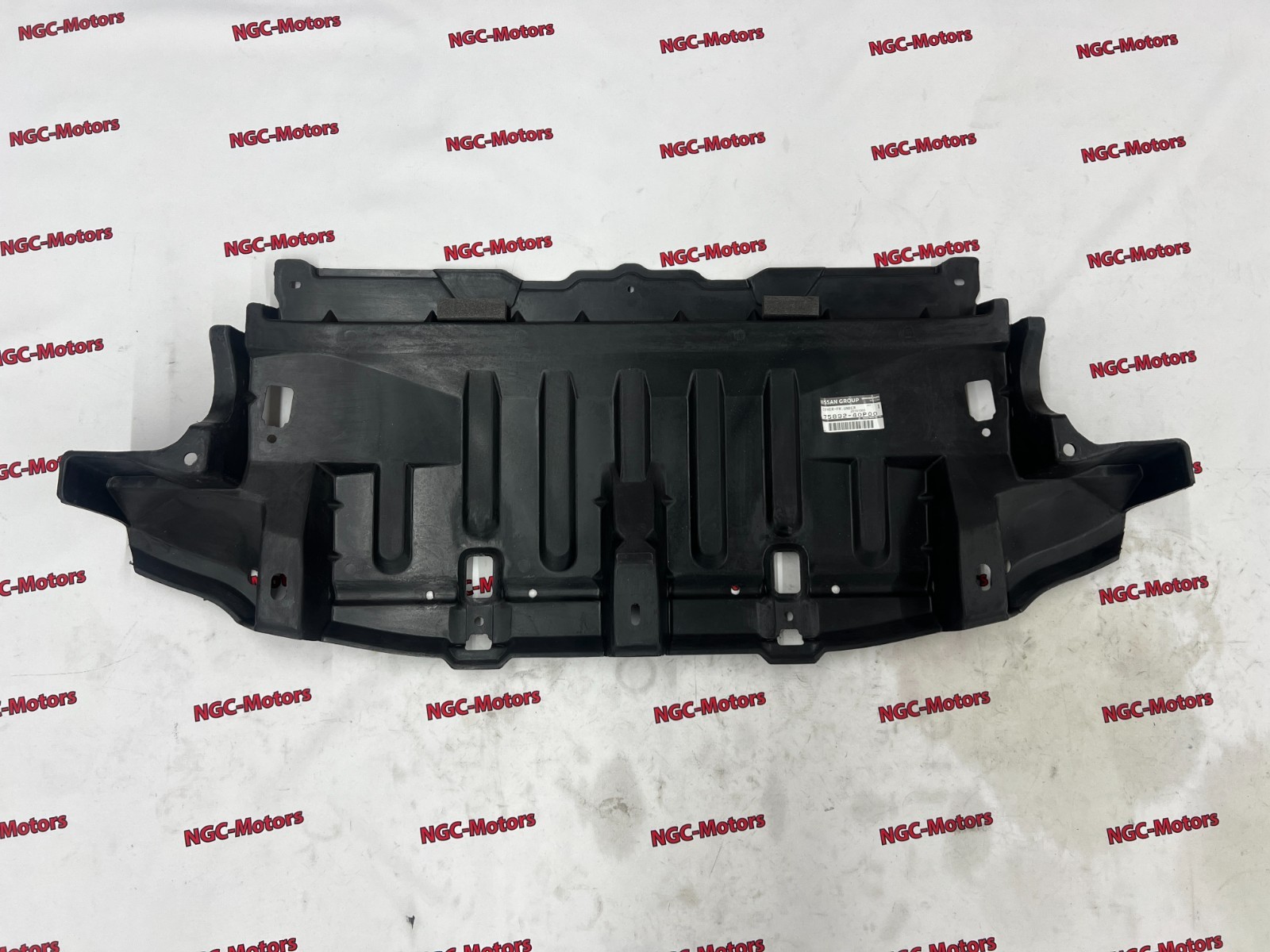 OEM Genuine Nissan 7589240P00 COVER FRONT UNDER 75892-40P00 300ZX Z32 VD30DTT