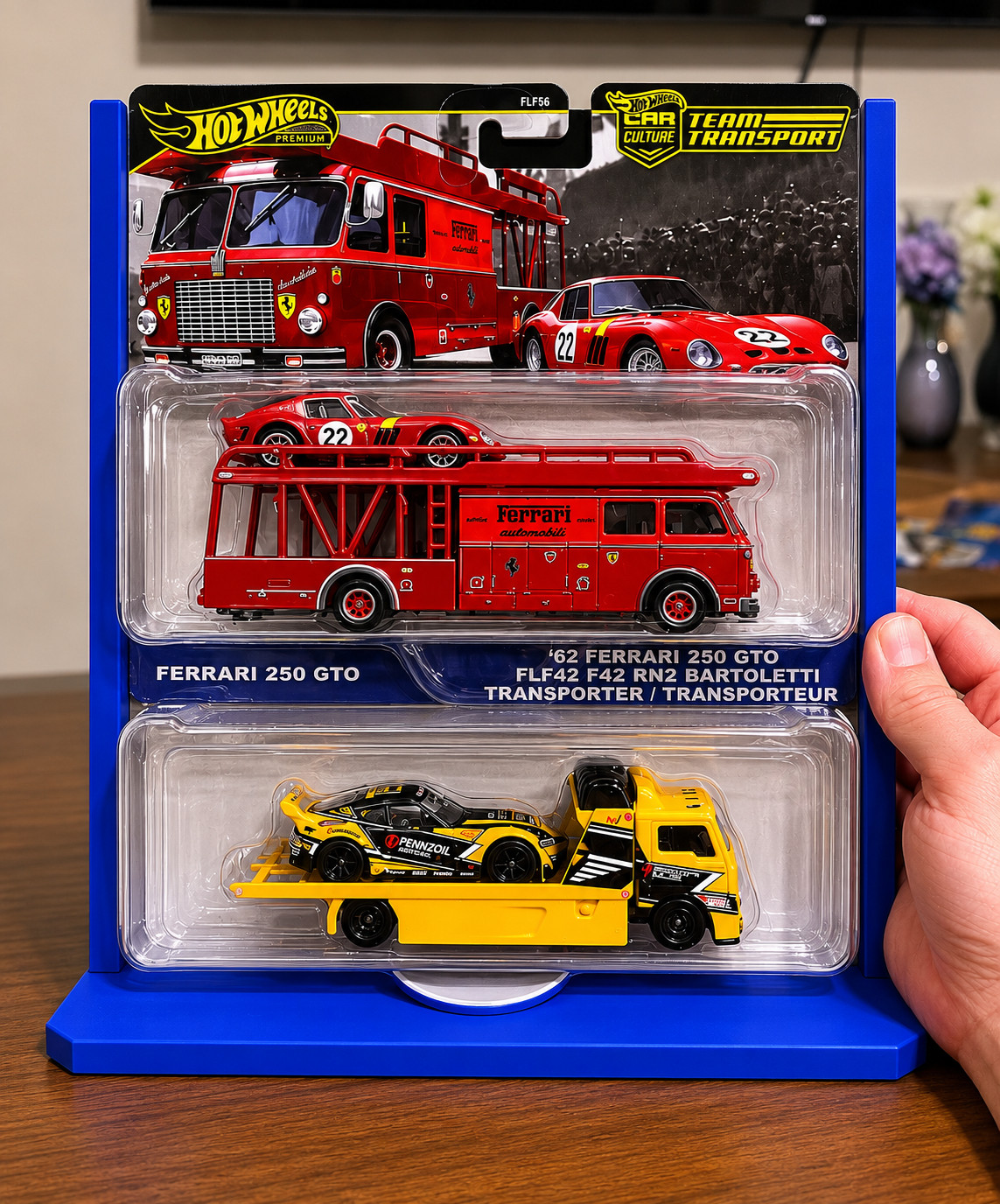 (STAND ONLY) Hot Wheels Team Transport Custom Stands, blue. Fits 3