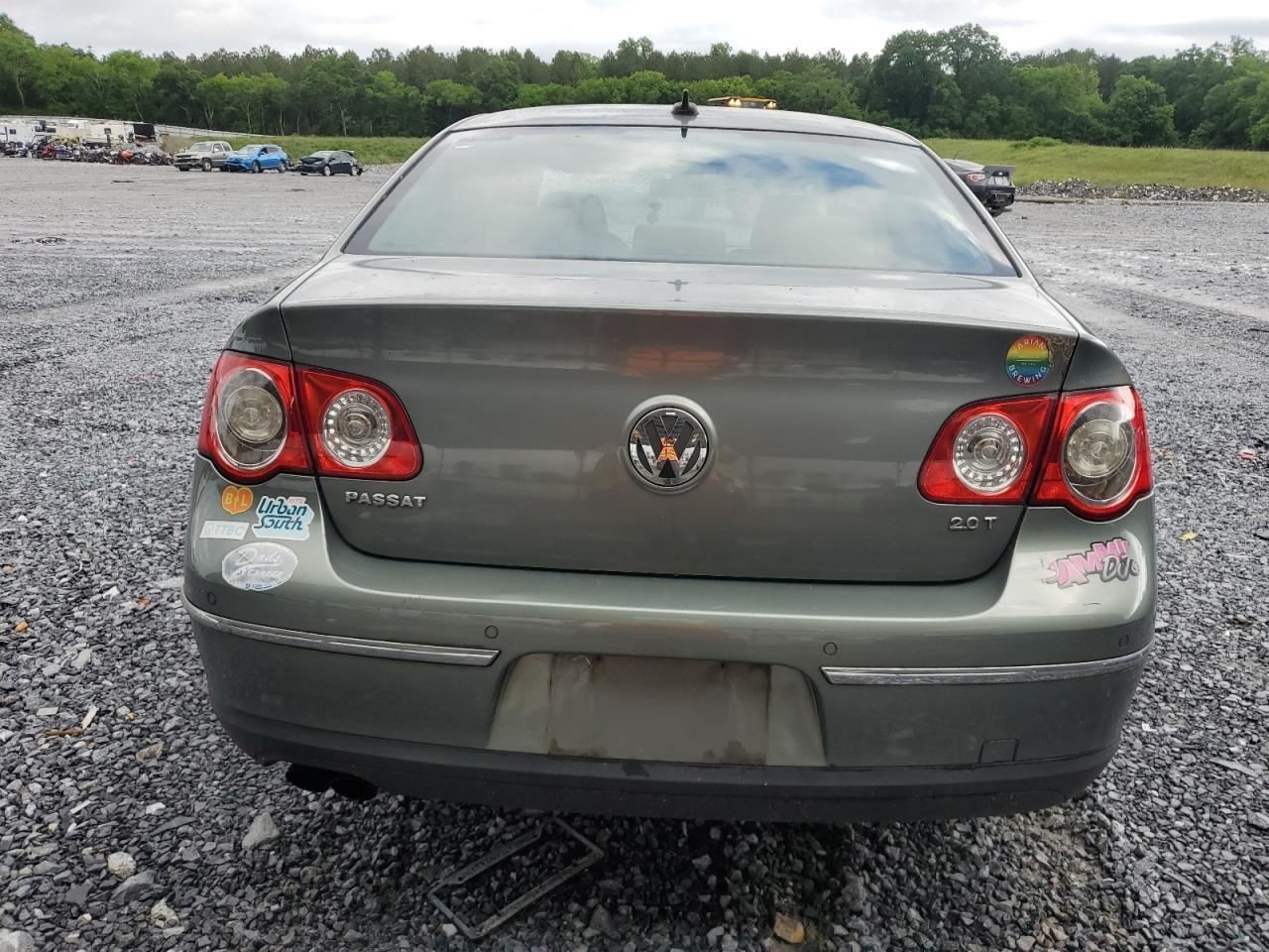 PASSAT 2008 Glove Box 4677081