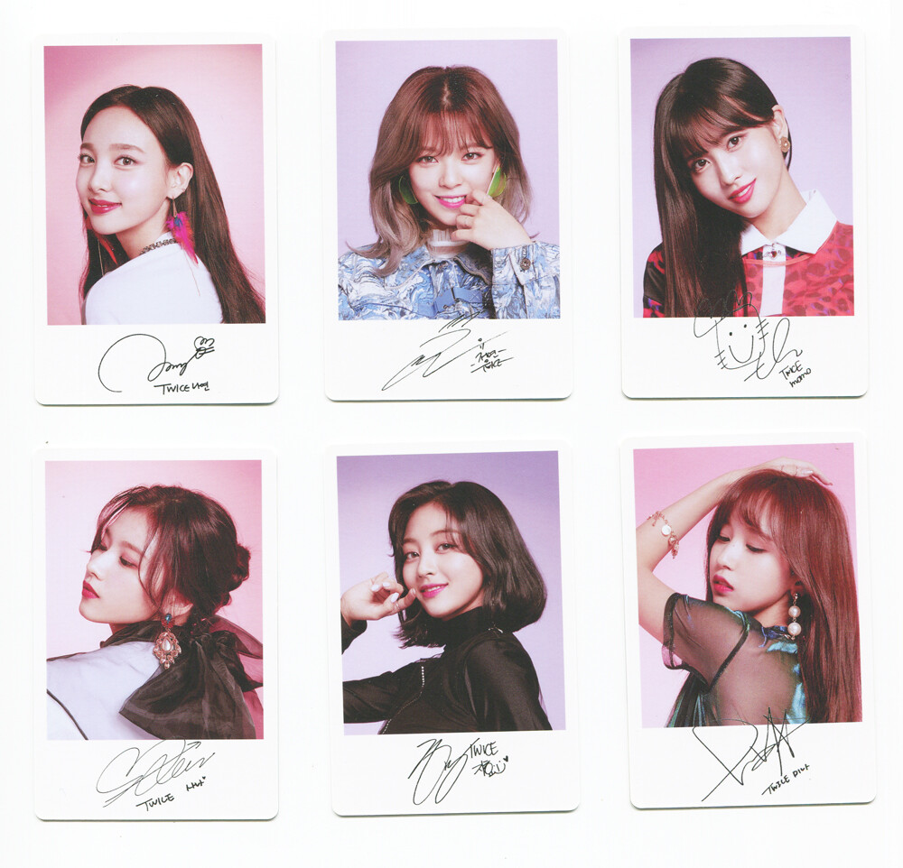 TWICE - YES OR YES 6th Mini Album [B ver.] PREORDER BENEFIT OFFICIAL PHOTOCARD