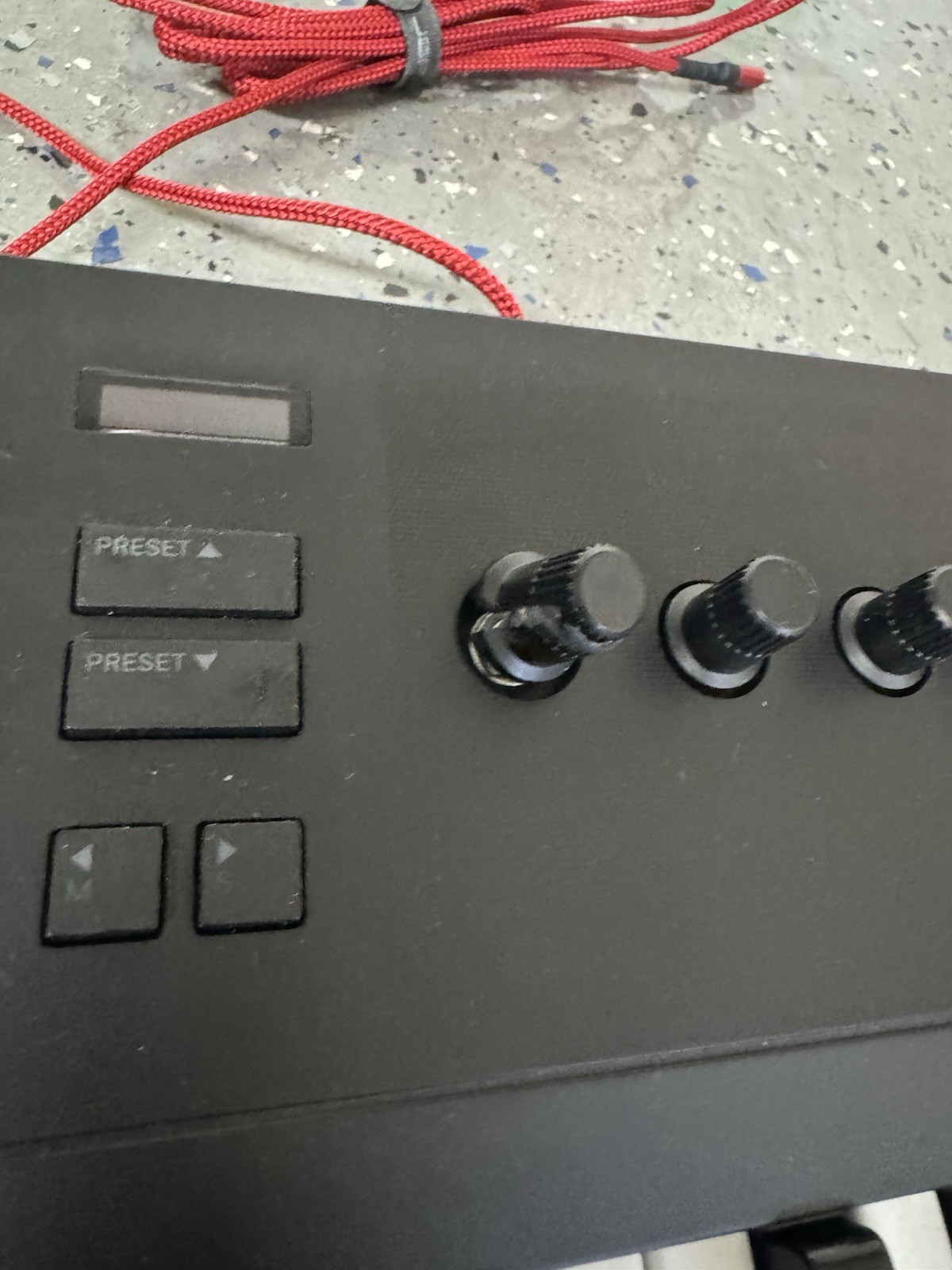 Native Instruments Komplete Kontrol A25 MIDI Keyboard Controller Semi-weighted