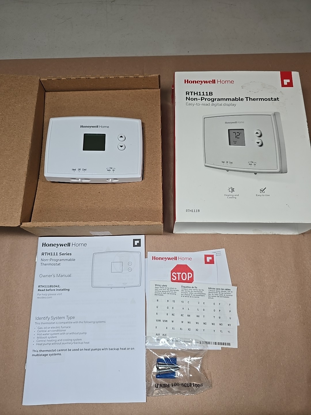 Honeywell RTH111B1024 Digital Non-Programmable Thermostat Open Box RTH111B