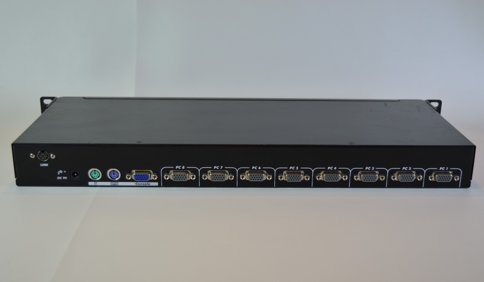 StarTech Starview SV831HD 8-Port External KVM Switch PS/2 - Pro Rack Mountable