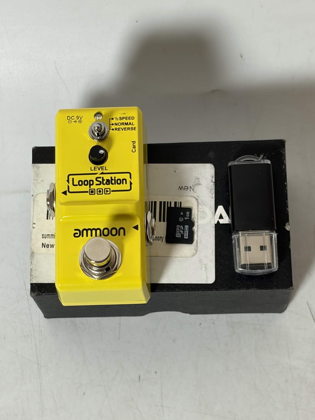 ***New Ammoon Loop Station Mini Guitar Looper - Yellow*** Open Box No Manual