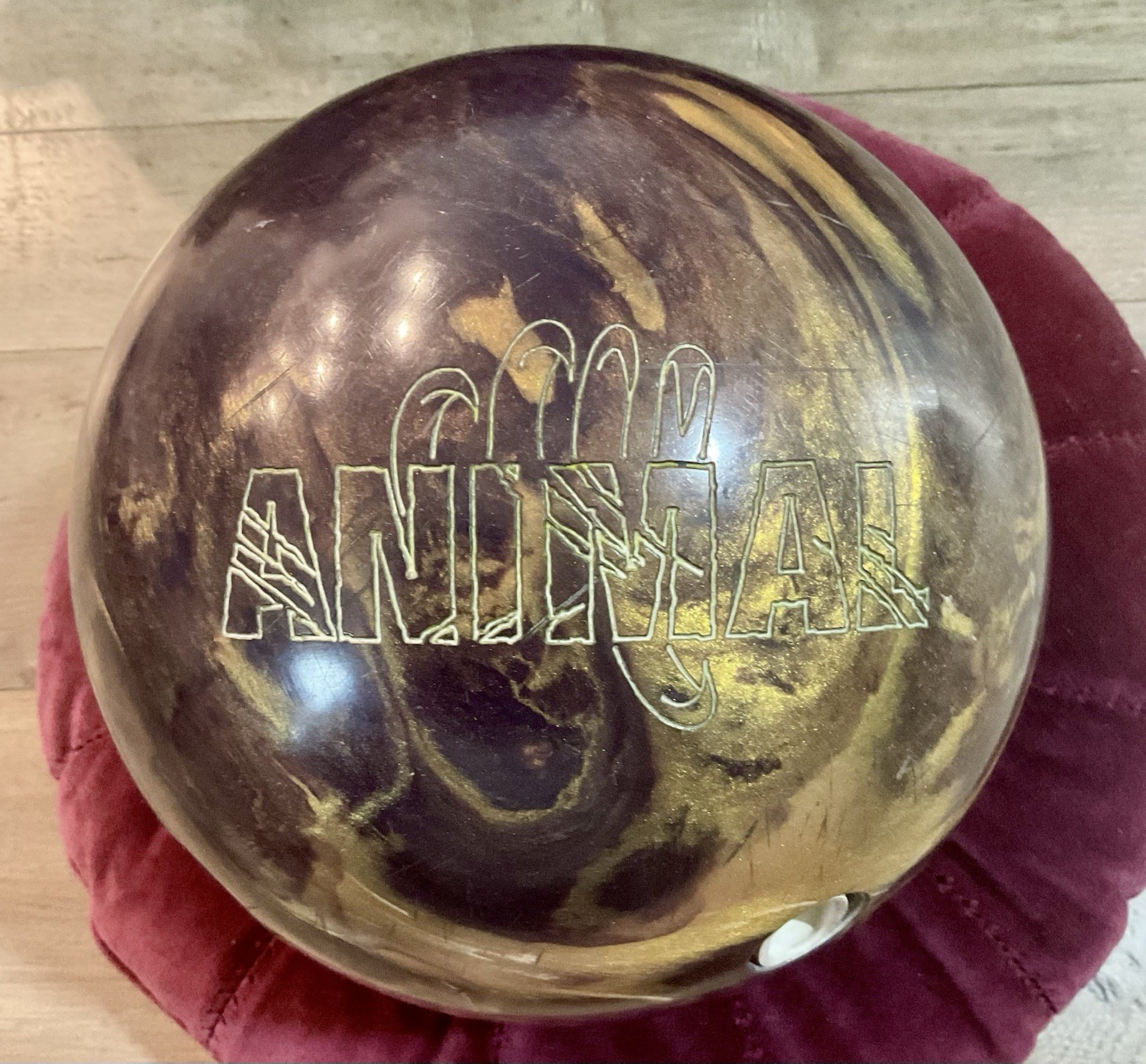 Track Animal Bowling Ball Yellow Purple Drilled 15lb