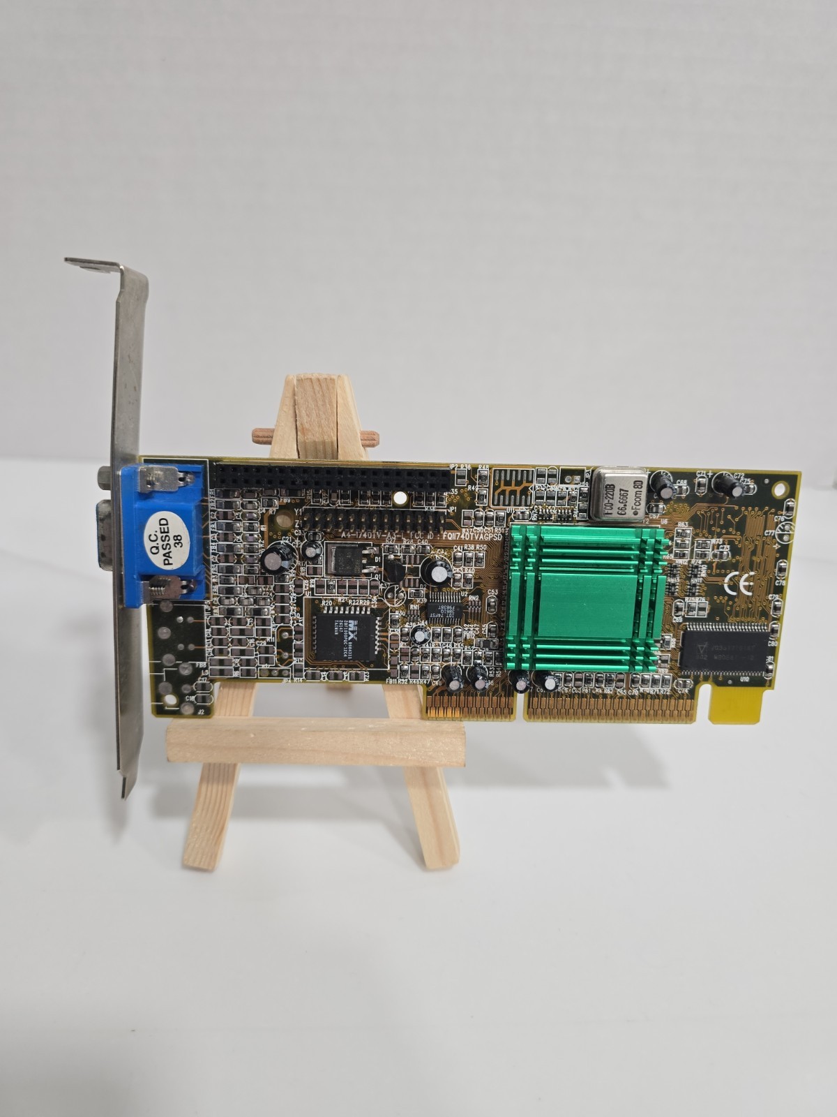 Joytech CTX VGA-i740/8SDJ VGA AGP Video Graphics Card VGA-i740A3/8SDJ TESTED