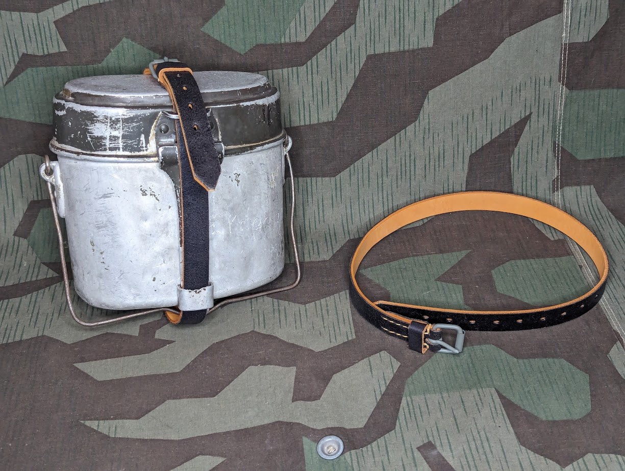 Reproduction WWII German Mess Kit Strap Single Loop Leather Equipment Wehrmacht