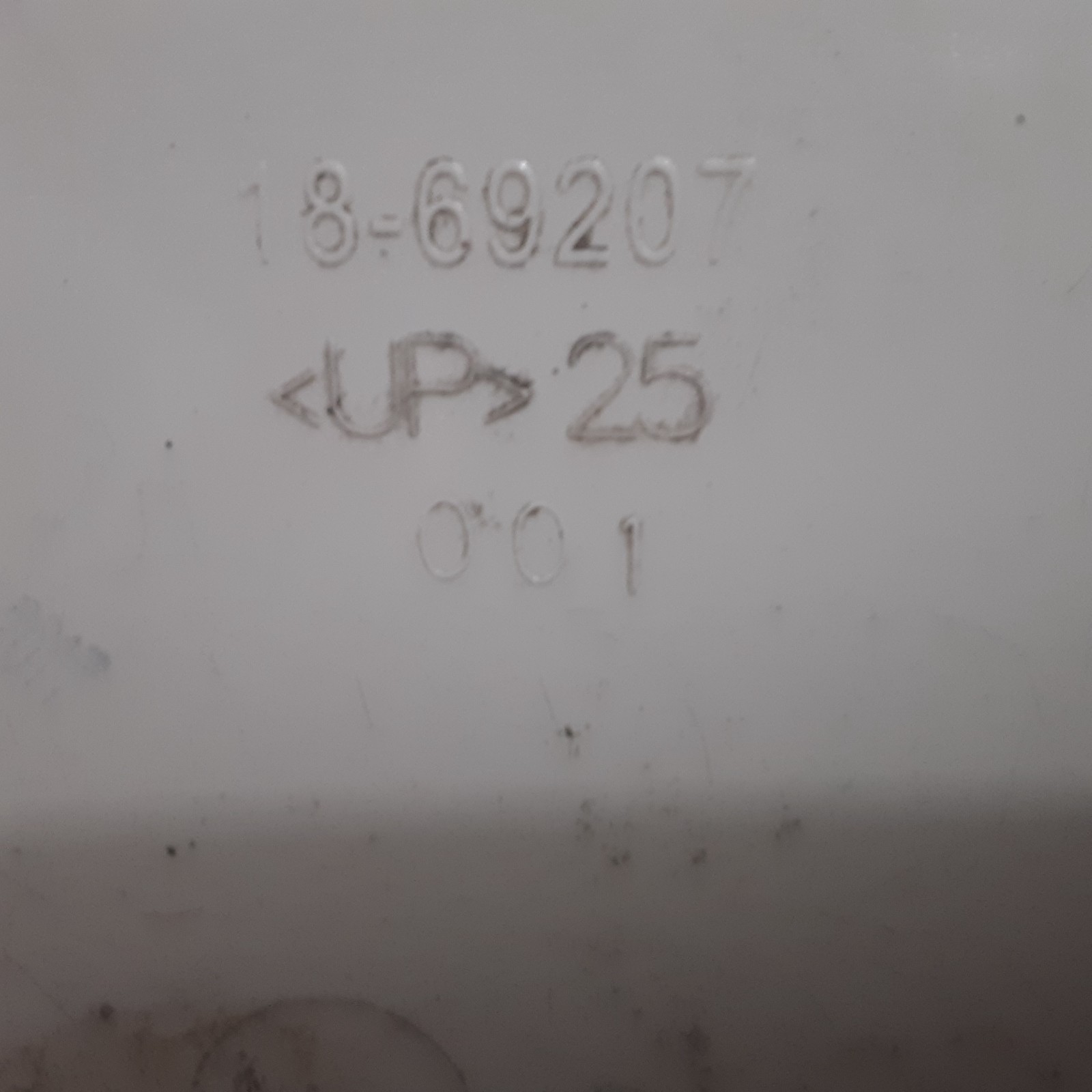 2017 Freightliner Left side under cab 18-69207 001