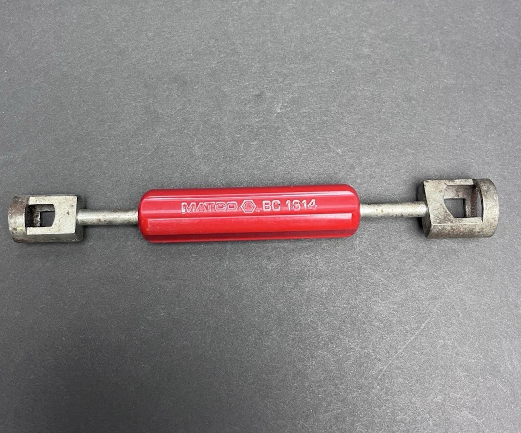 Matco Tools BC1314 - Double Ended Brake Hold Down Spring Removal/Installer  Tool