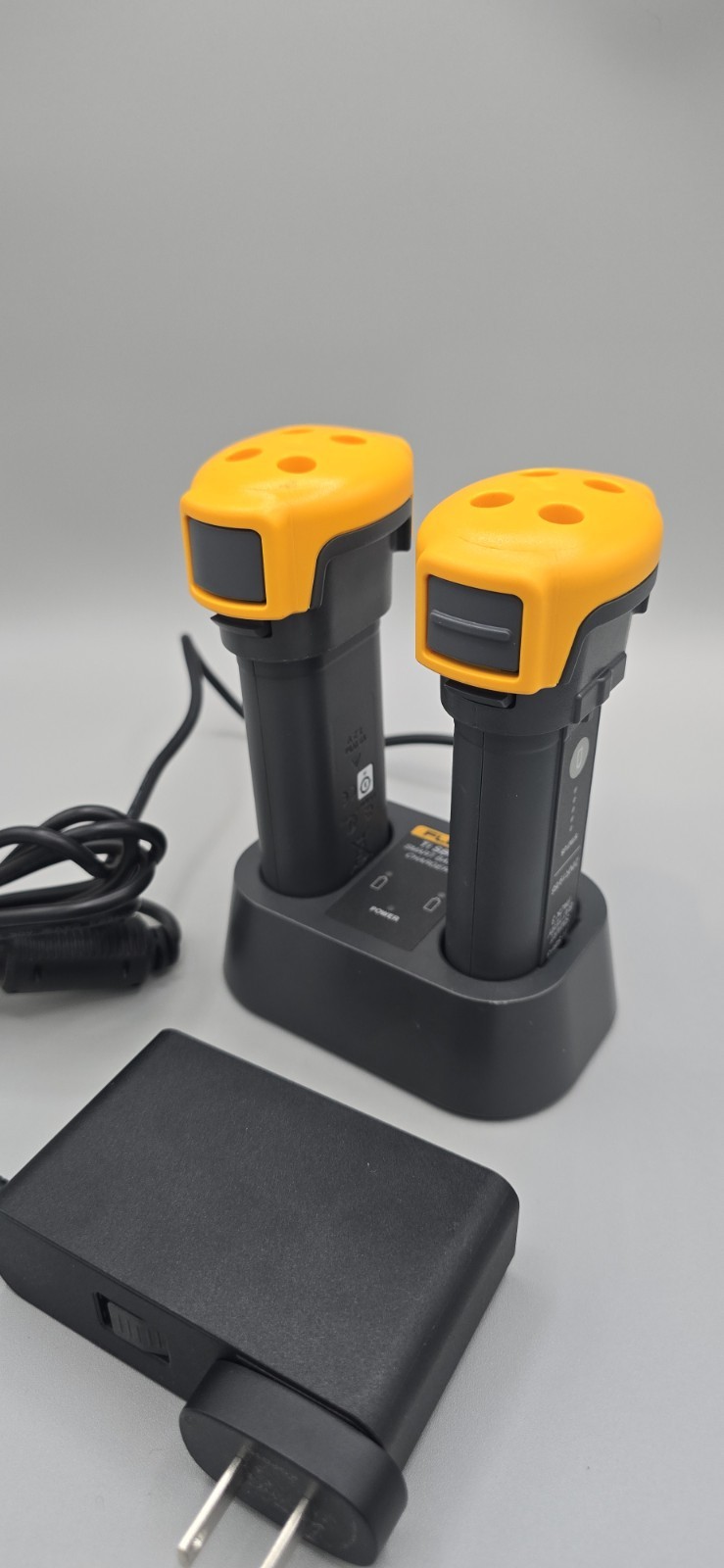 Fluke Ti401-PRO 60Hz 640 x 480 Infrared Thermal Imaging CameraCASE + ACCESORIES