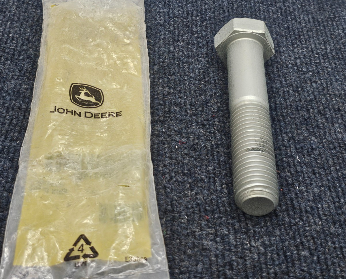John Deere 19M9145 Hexagonal Head Cap Screw, M24 X 120 Fits 7R 210 7R 230