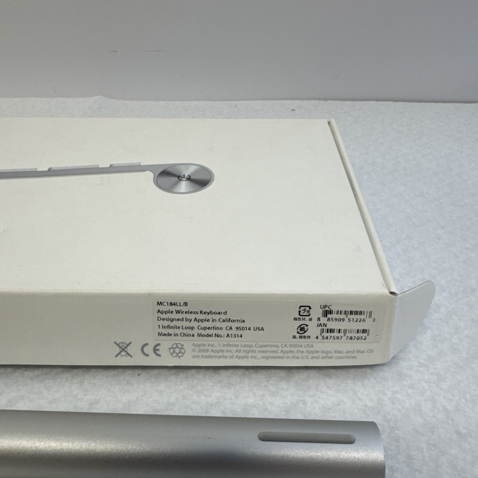 Apple A1314 Wireless Keyboard - MC184LL/B Tested