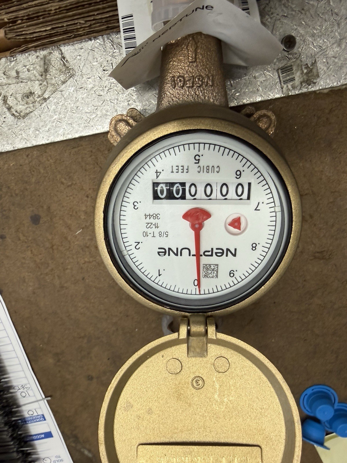 Neptune 5/8x3/4 NEW T-10  Direct Read Cubic Feet Water Meter No Couplings.
