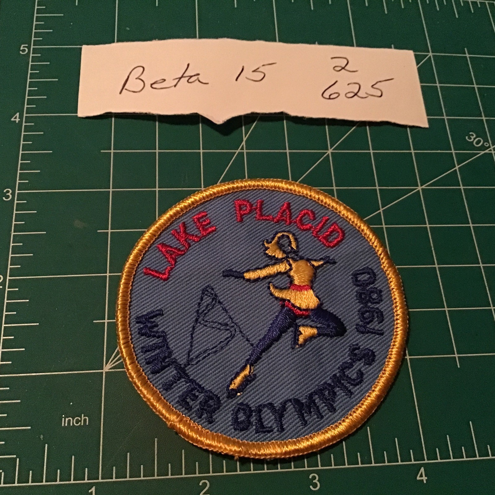 XIII OLYMIC WINTER GAMES LAKE PLACID 1980 Embroided Patch  Unused figure skating