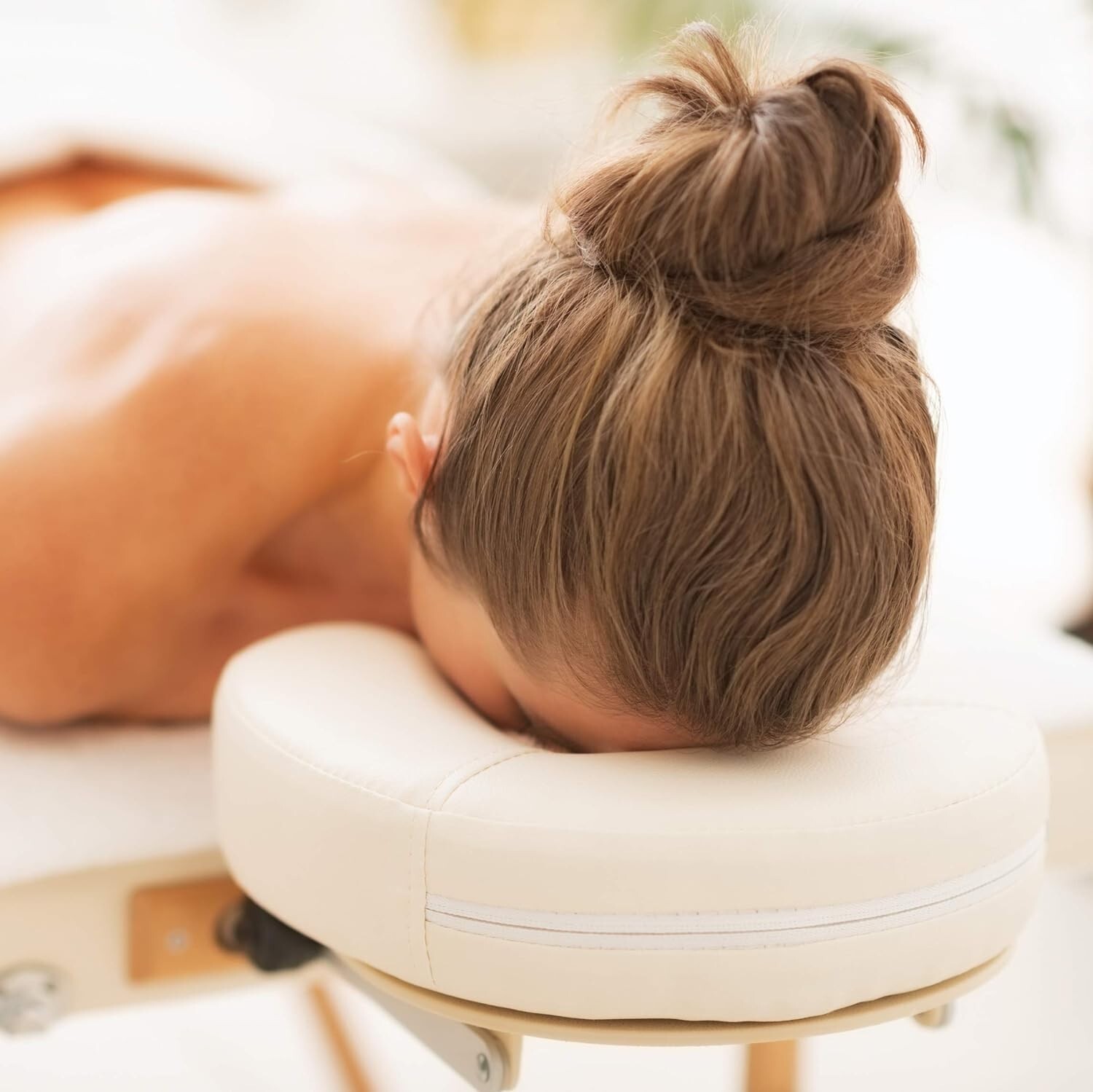 Ultra-Light Aluminum Face Space Holder - Adjustable Headrest - Massage Tables