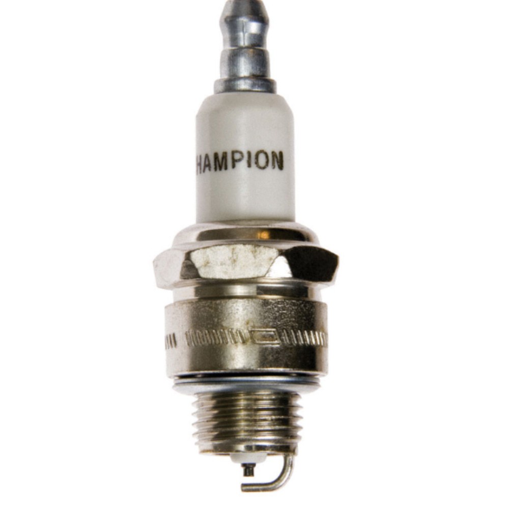 Champion 973-1 Copper Plus 1-Phase 0.0276-0.0315 in. Gap RJ19HX Spark Plug