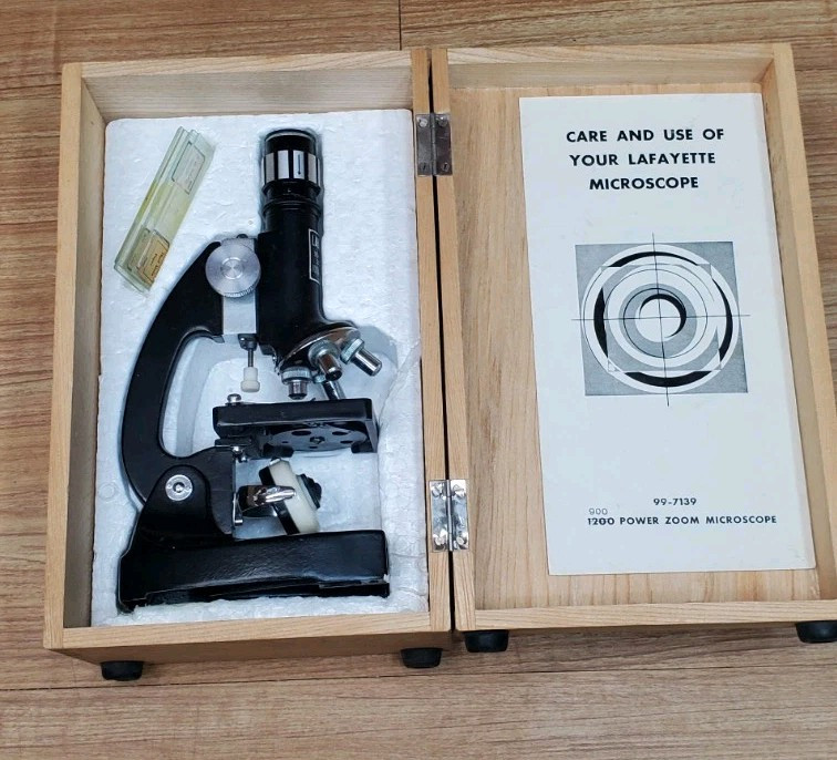 Microscope + Wooden Box Lafayette 900X Zoom Japan 99-7139
