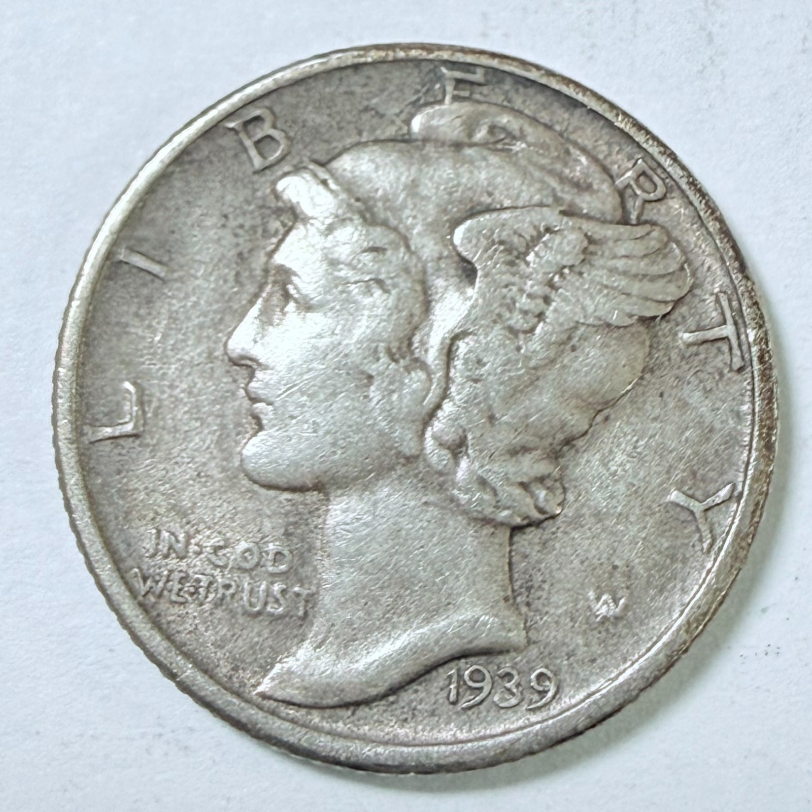 1939 MERCURY DIME, 90% SILVER, VERY FINE DETAILS FREE SHIPPING #9244