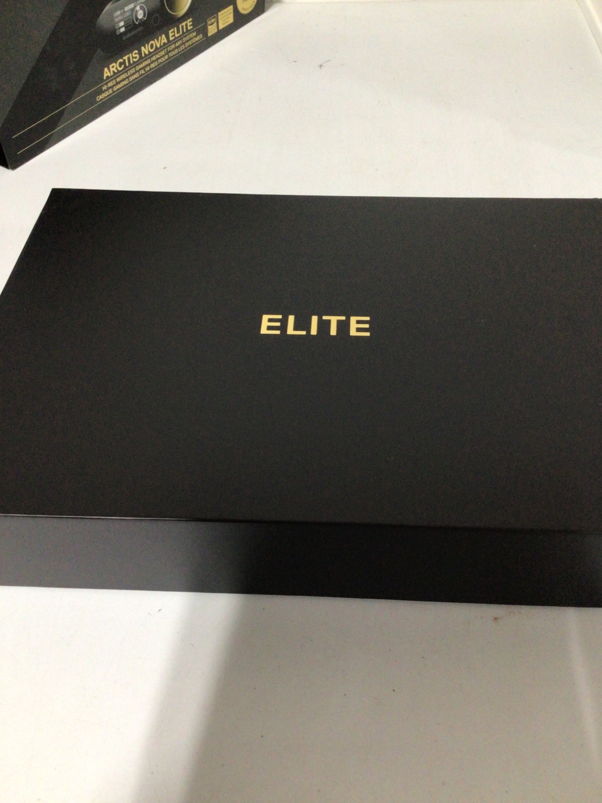 Steelseries Arctis Nova Elite Wireless Gaming Headset