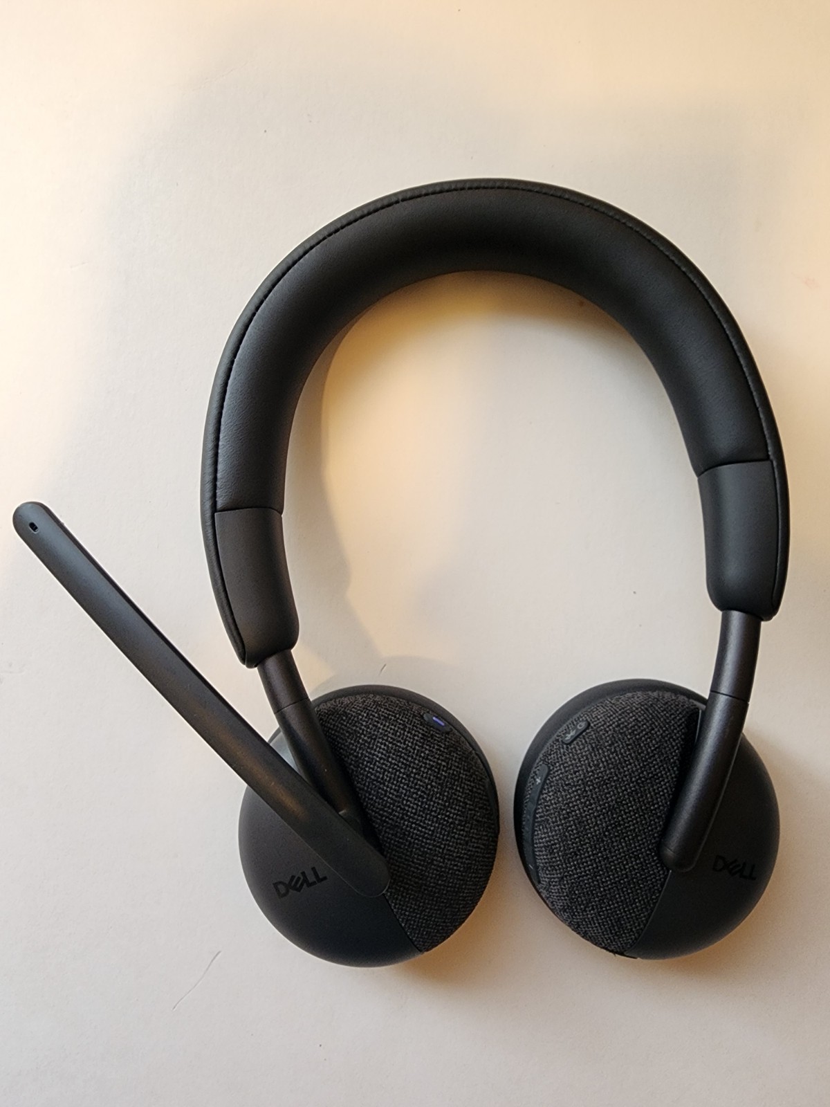 EUC Dell WL3024 Wireless Headset Built-in AI-Based Noise NO DONGLE OR USB. Mic