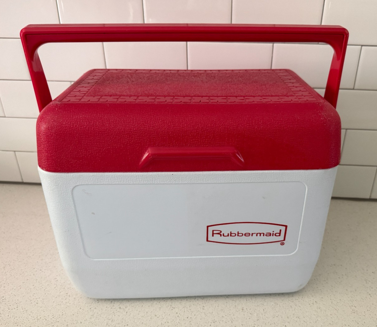 Vintage RUBBERMAID PERSONAL LUNCH BOX COOLER 1811 White & Red DISCOVER AMERICA