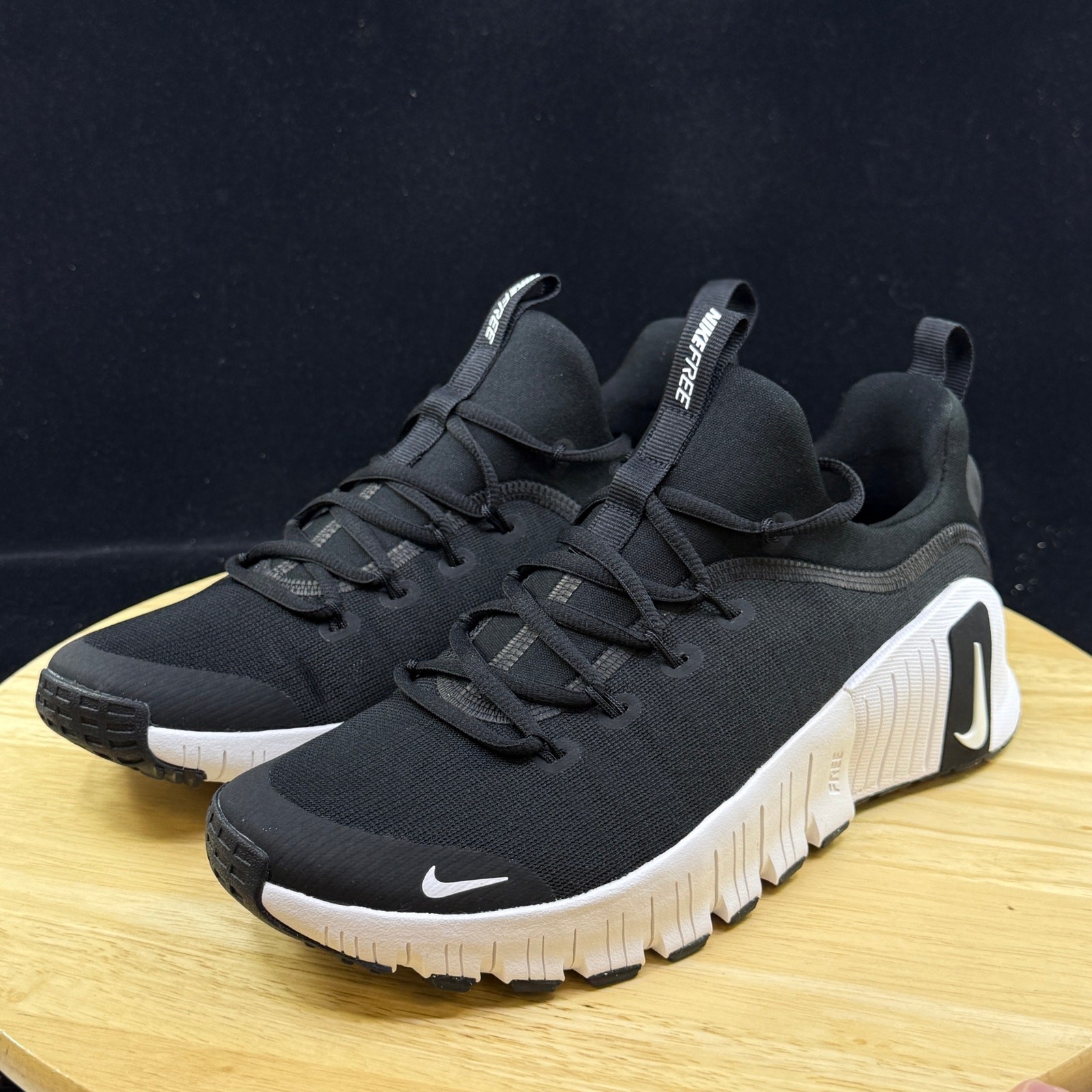 Nike Free Metcon 6 Men's Size 11 Black White Gym Athletic Shoes FJ7127-001