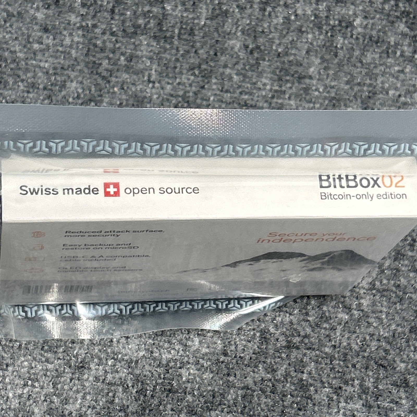 Bitbox02 Bitcoin Minimalist USB-C / A Hardware Wallet Bitcoin-Only Edition