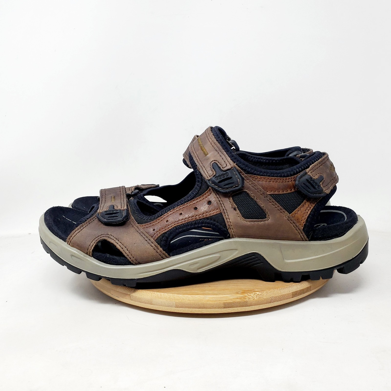 Ecco Yucatan Sandals Mens 45 Brown Leather Shoes Walking Hiking Straps Outdoor