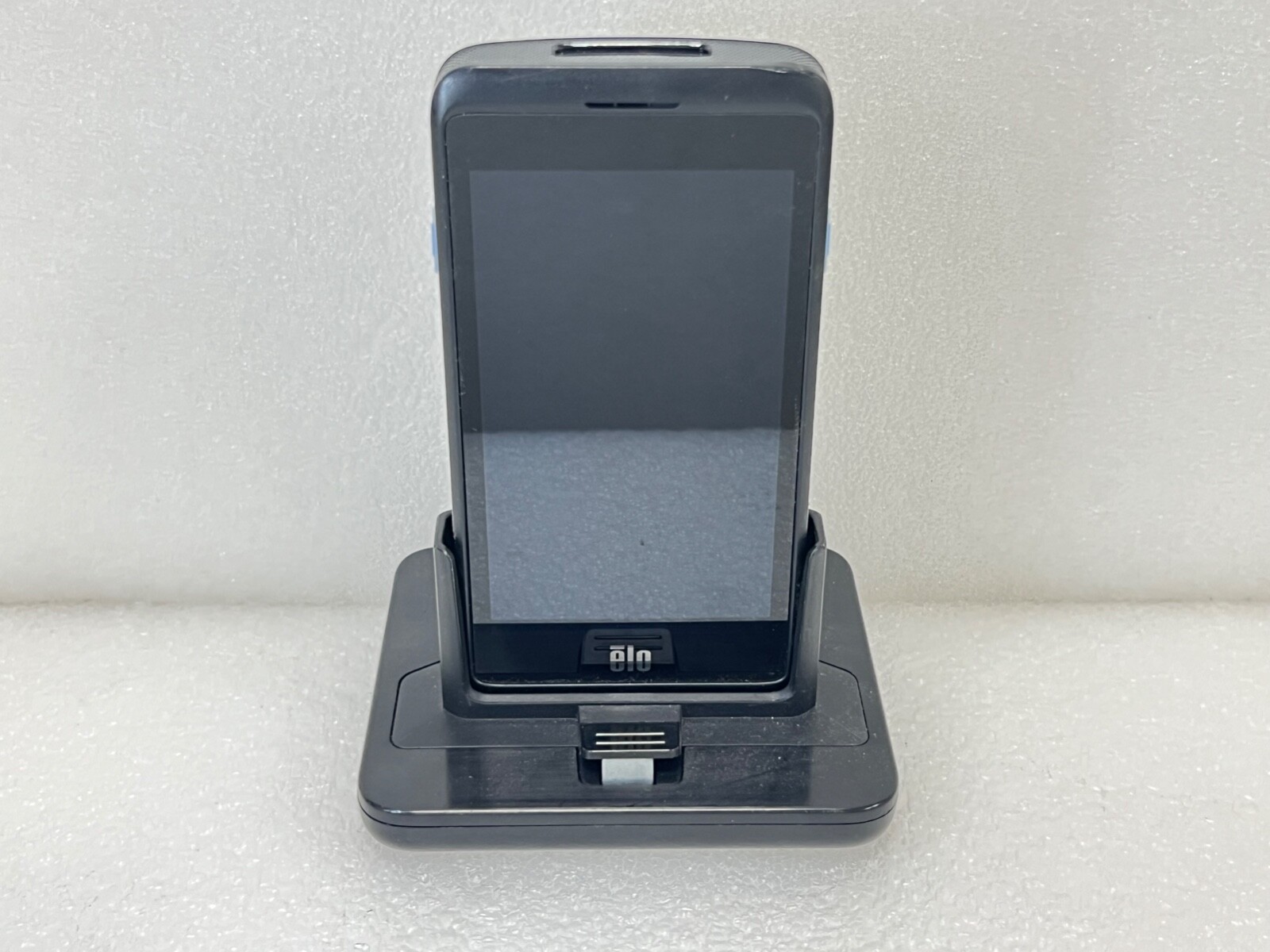 Elo EMC0550 / E862757 Android Mobile Computer Handheld Scanner w Charging Cradle
