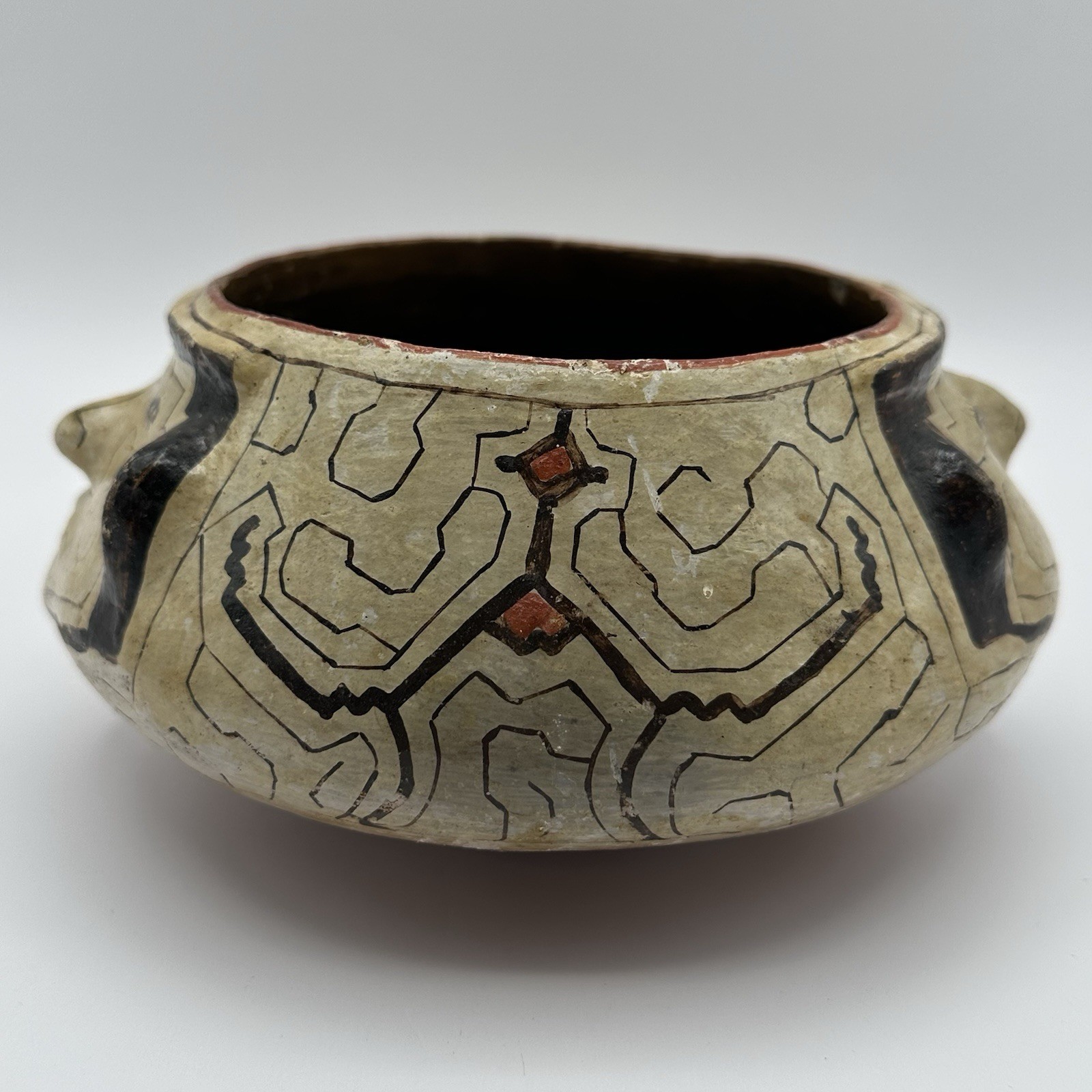 Shipibo Conibo Peruvian Art Pottery Bowl, Anthropomorphic Design