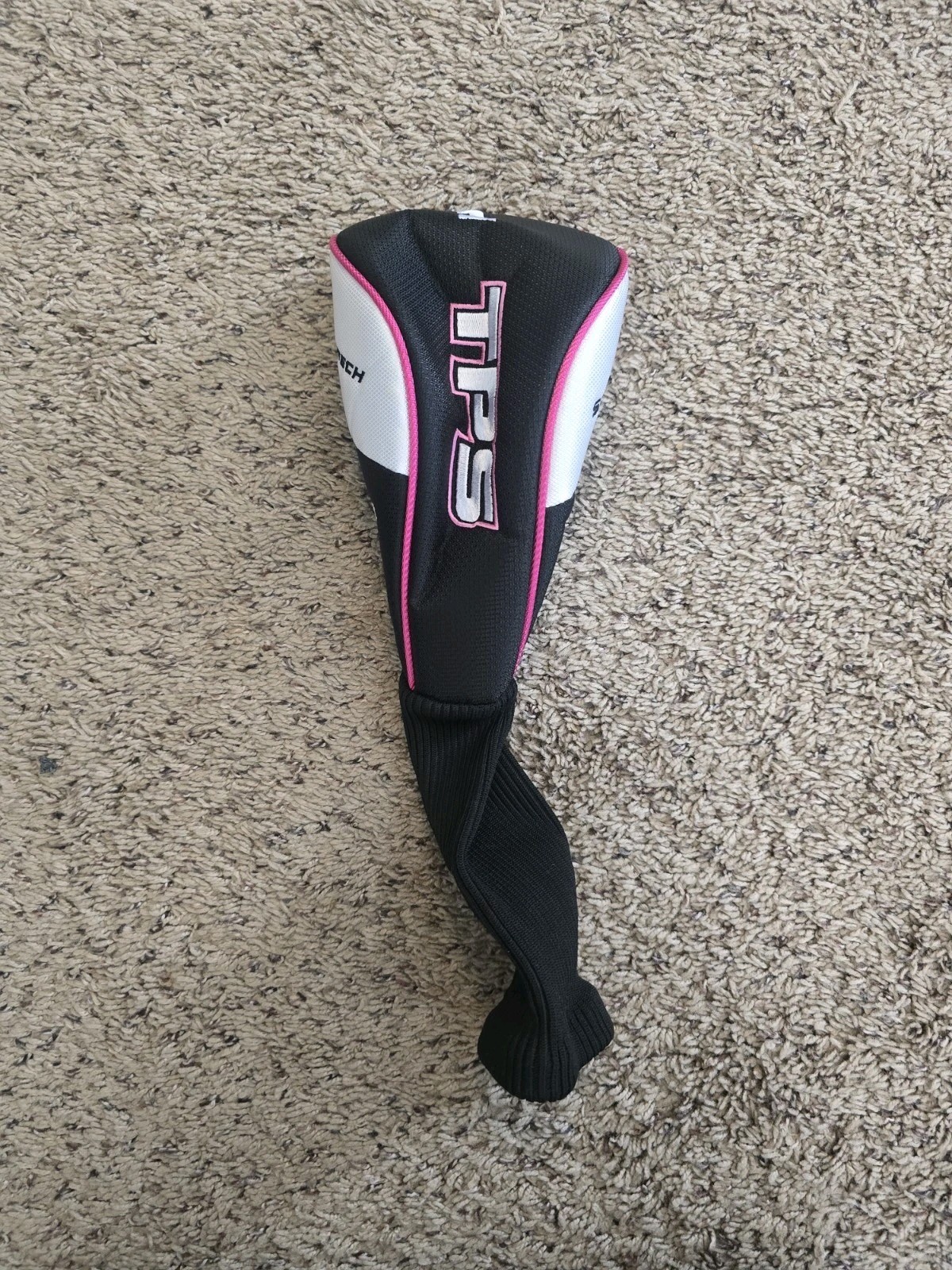 New Powerbilt TPS Driver Headcover, Pink