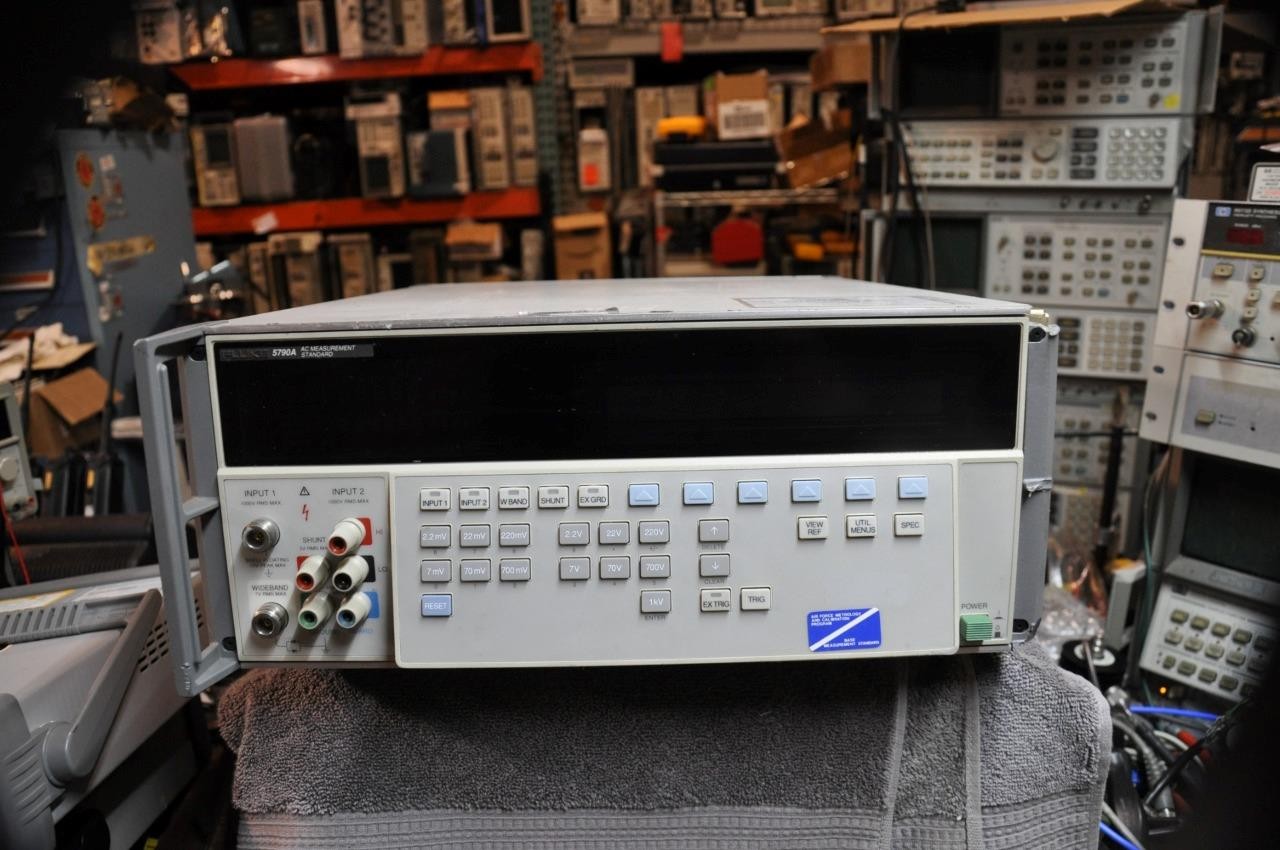 Fluke 5790A  AC Measuremernt Standard with Wideband