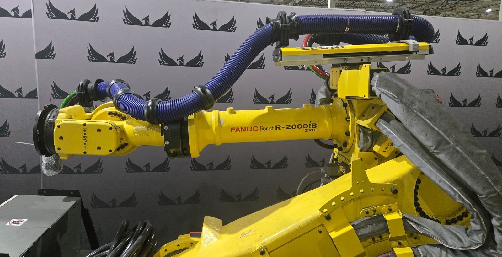 FANUC R-2000iB/210F Robot with R-30iB Controller NEW
