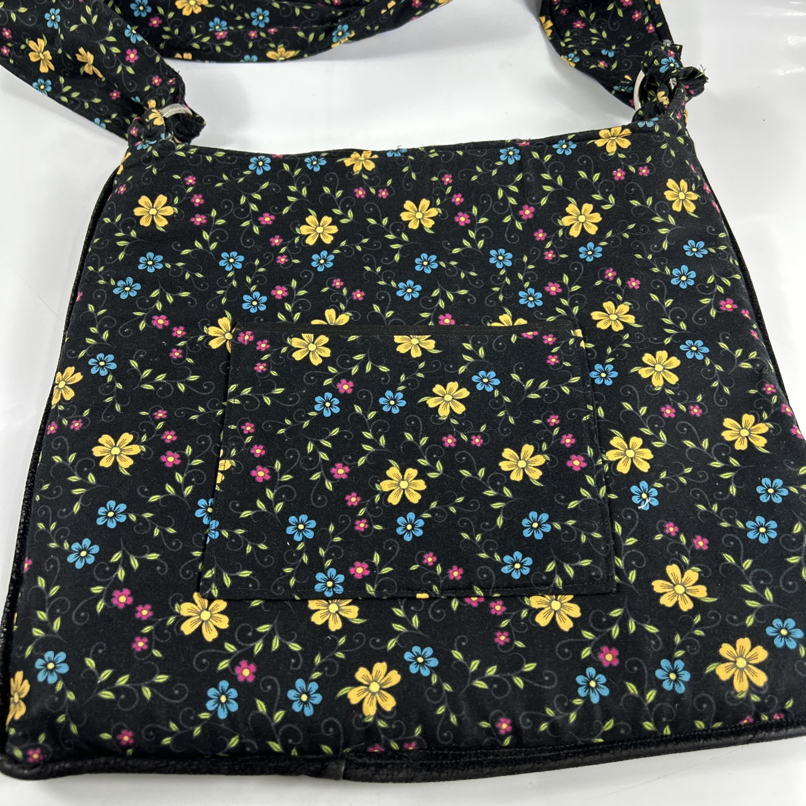 Handmade Ipad/Laptop Padded Zippered Tote w/Pockets