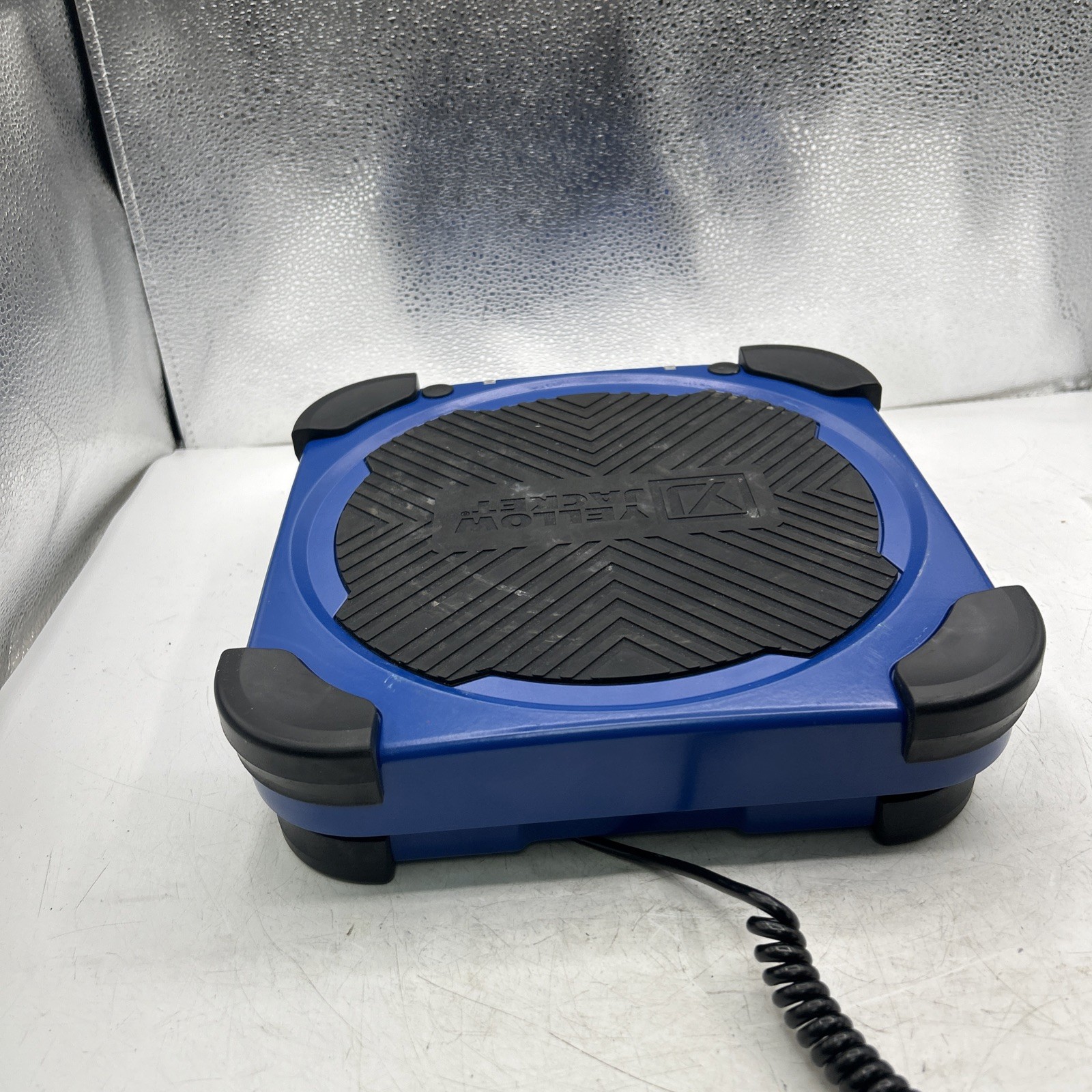 YELLOW JACKET Refrigerant Charging Scale needs service "Shows FULL" ( with case