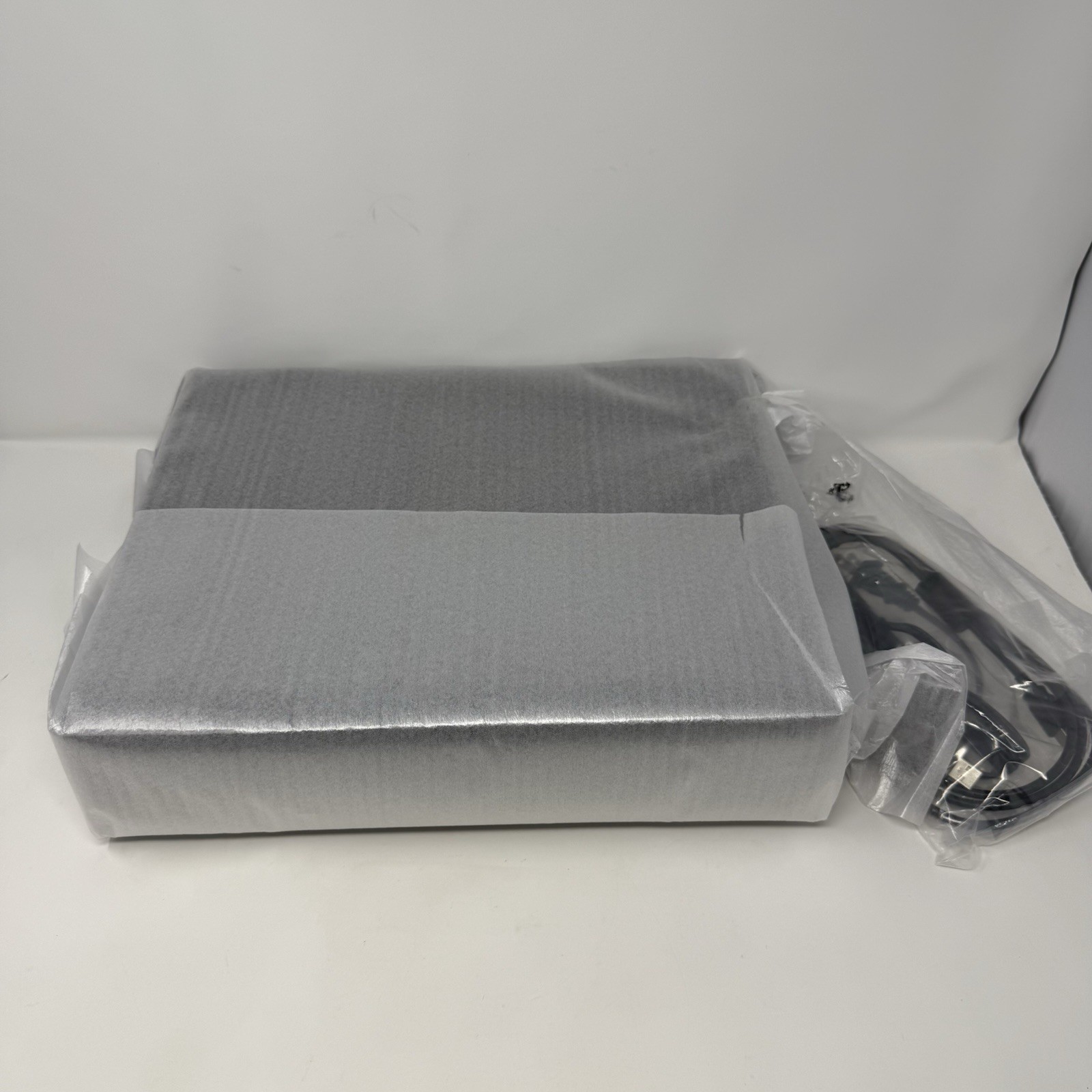 NEW ION VCR 2 PC USB VHS Video to Computer Conversion System Digital Transfer