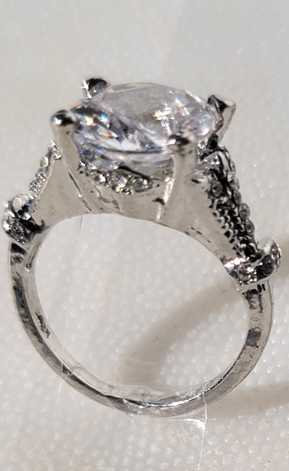 White simulated cut Diamond crystal 6mm Size 6 Round Solitaire White GoldEP